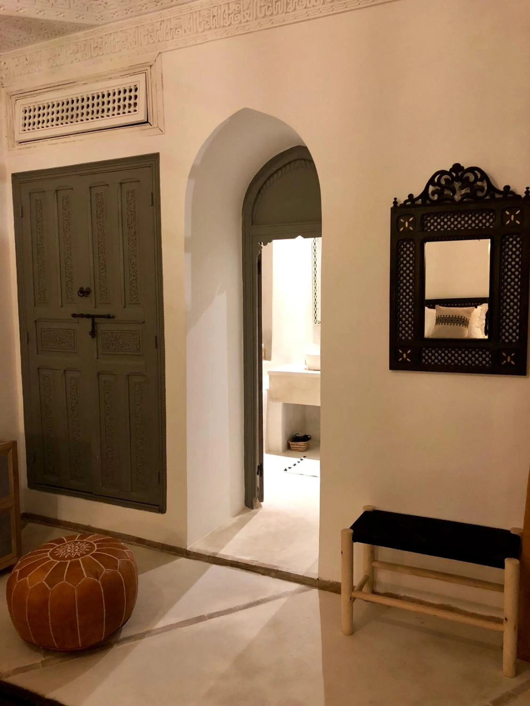 Shower in Riad Hadika Maria