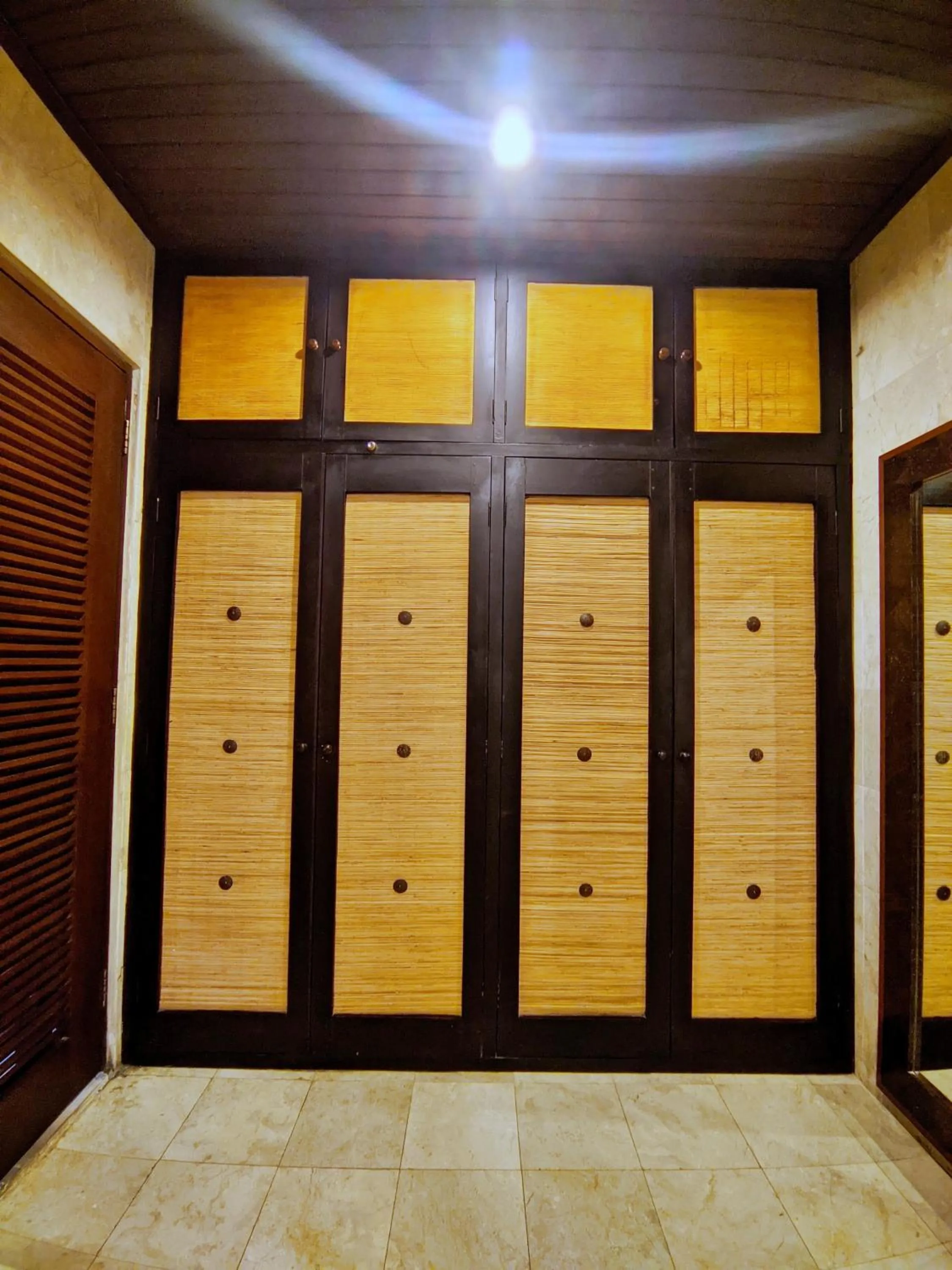 microwave in Barong Resort Ubud by Puri Signatures