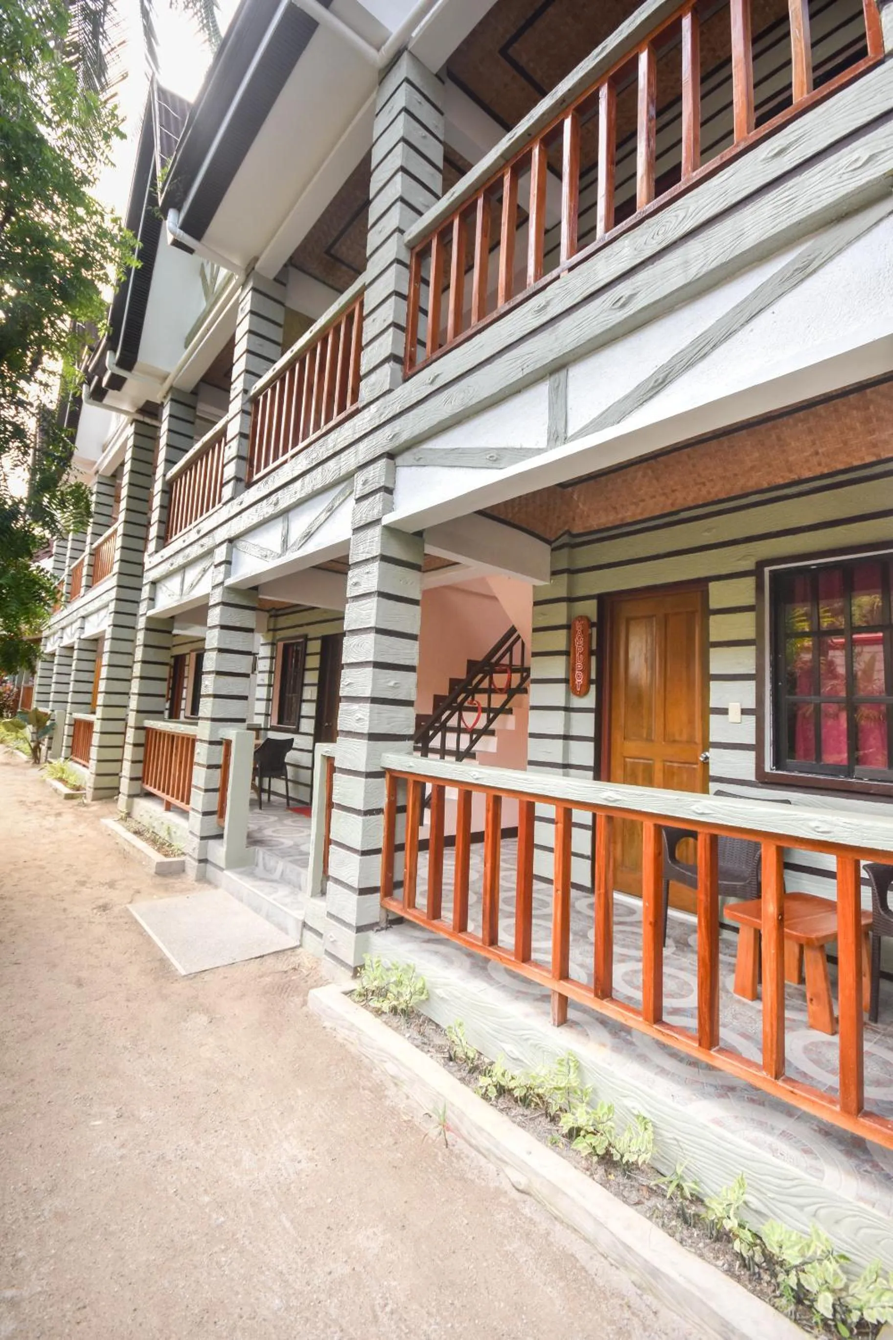 Balcony/Terrace in Nigi Nigi Too Beach Resort