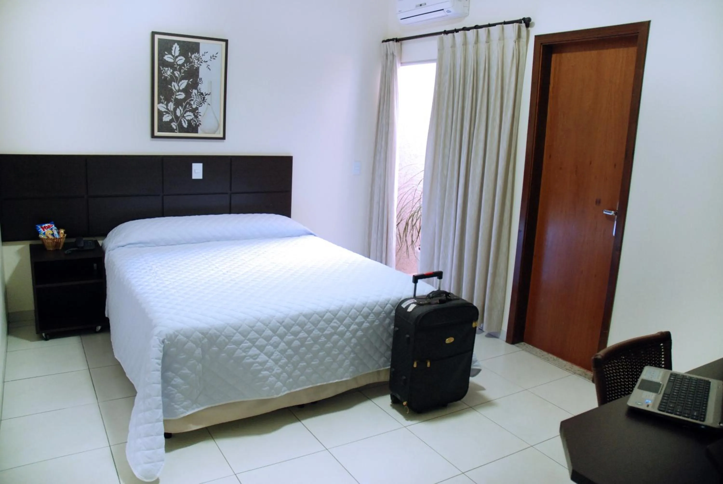 Bed in Hotel Valencia