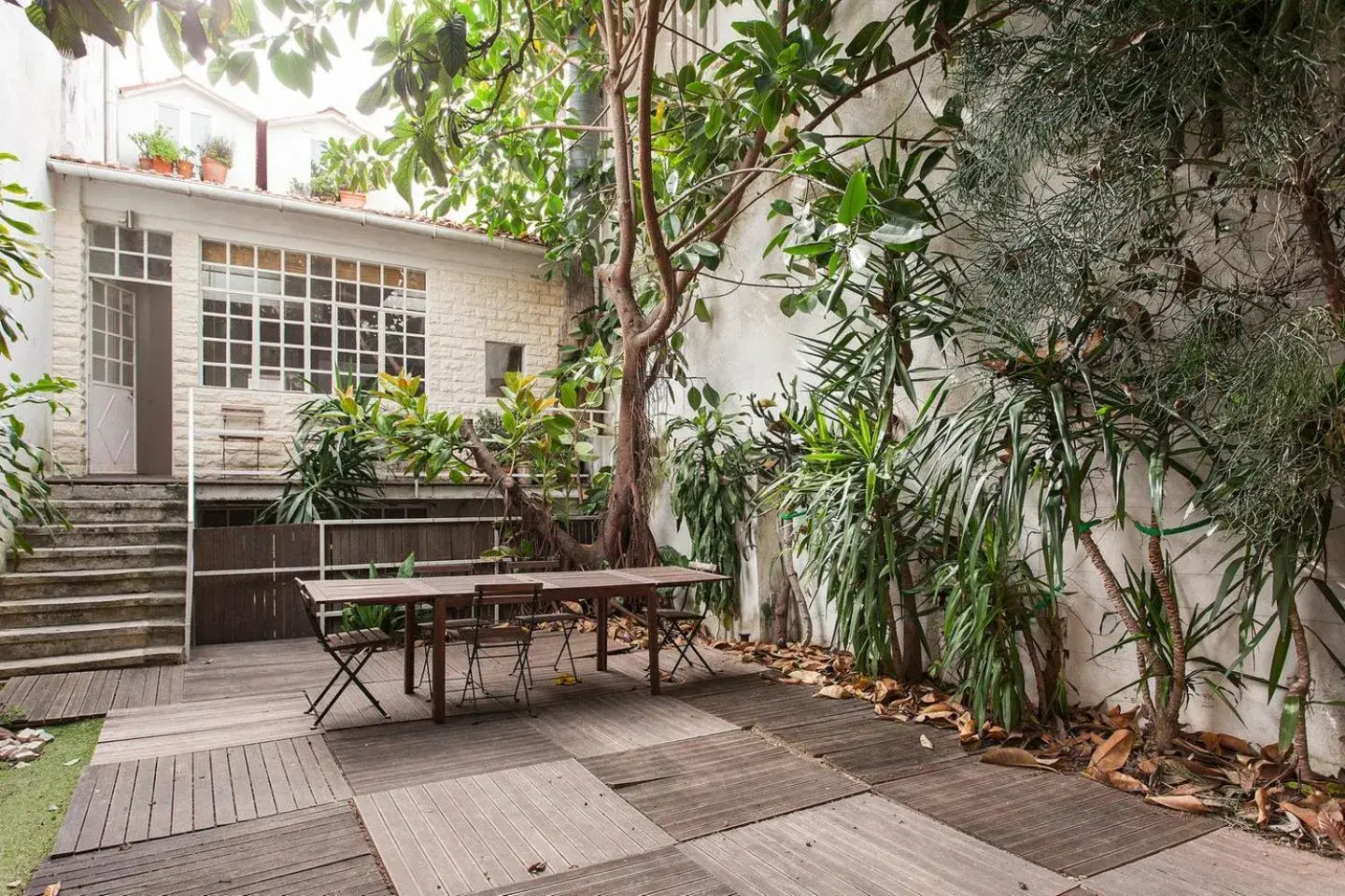 Central, Charming, Quiet, Garden and Parking Central, Charming, Quiet, Garden and Parking