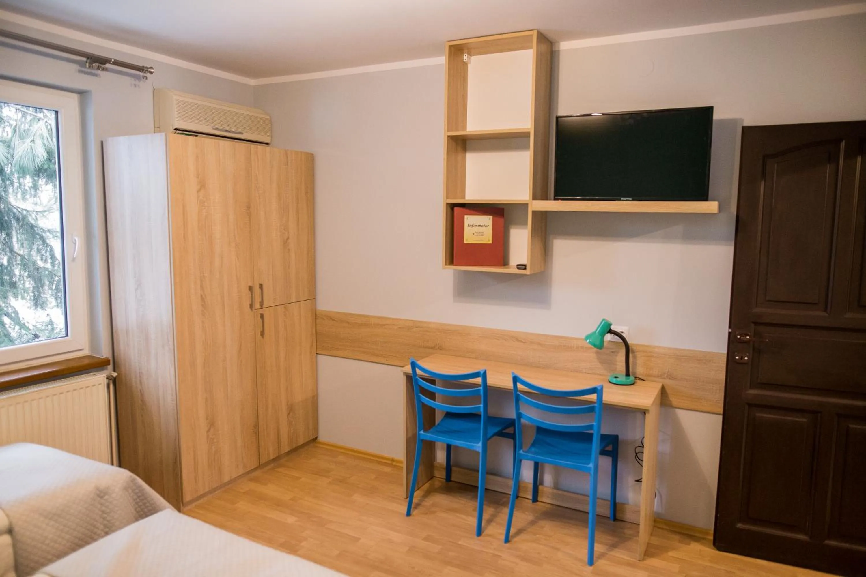 TV and multimedia, Bed in Eko Hotel Na Wierzynka & Park Pinokia