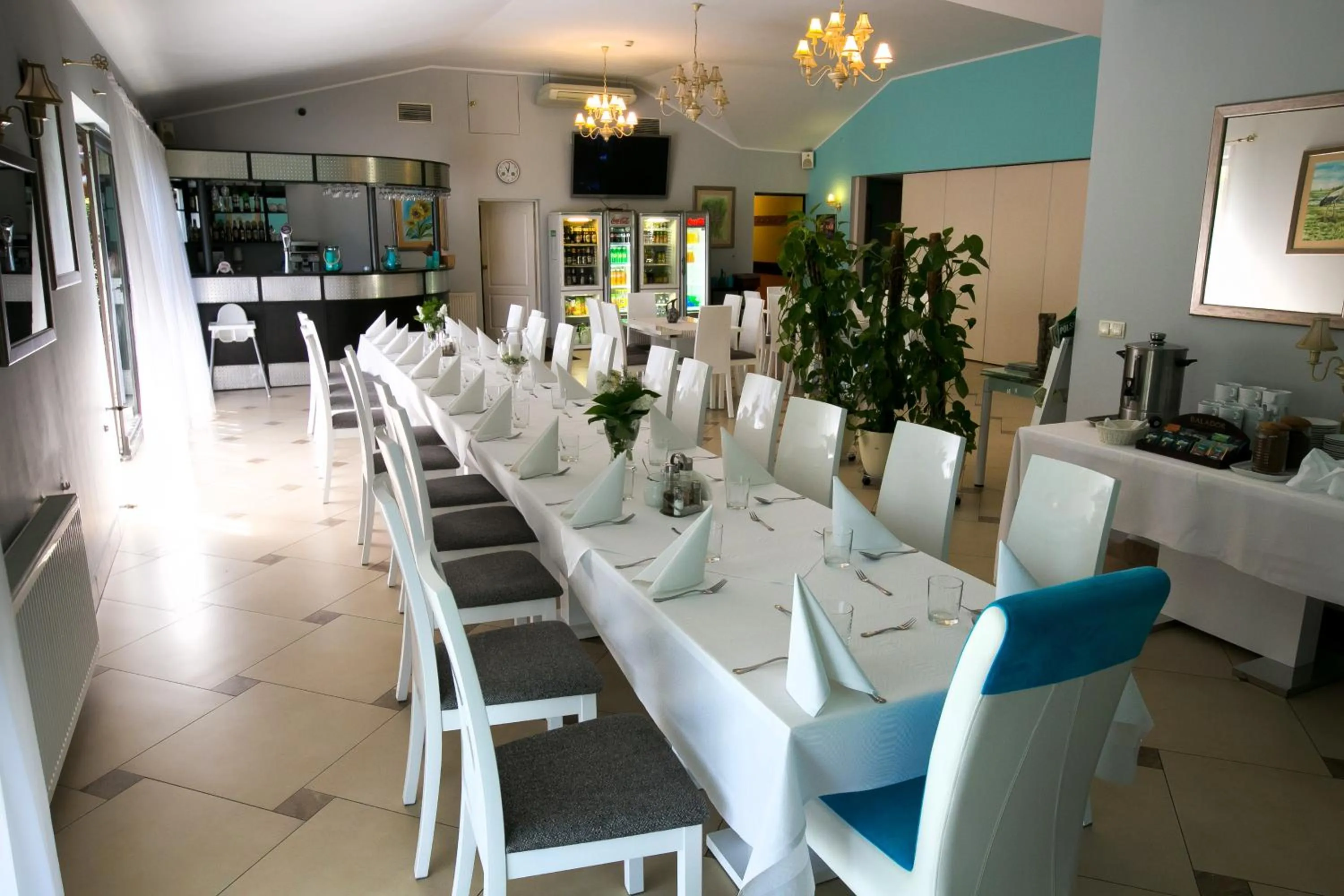 Restaurant/places to eat in Eko Hotel Na Wierzynka & Park Pinokia