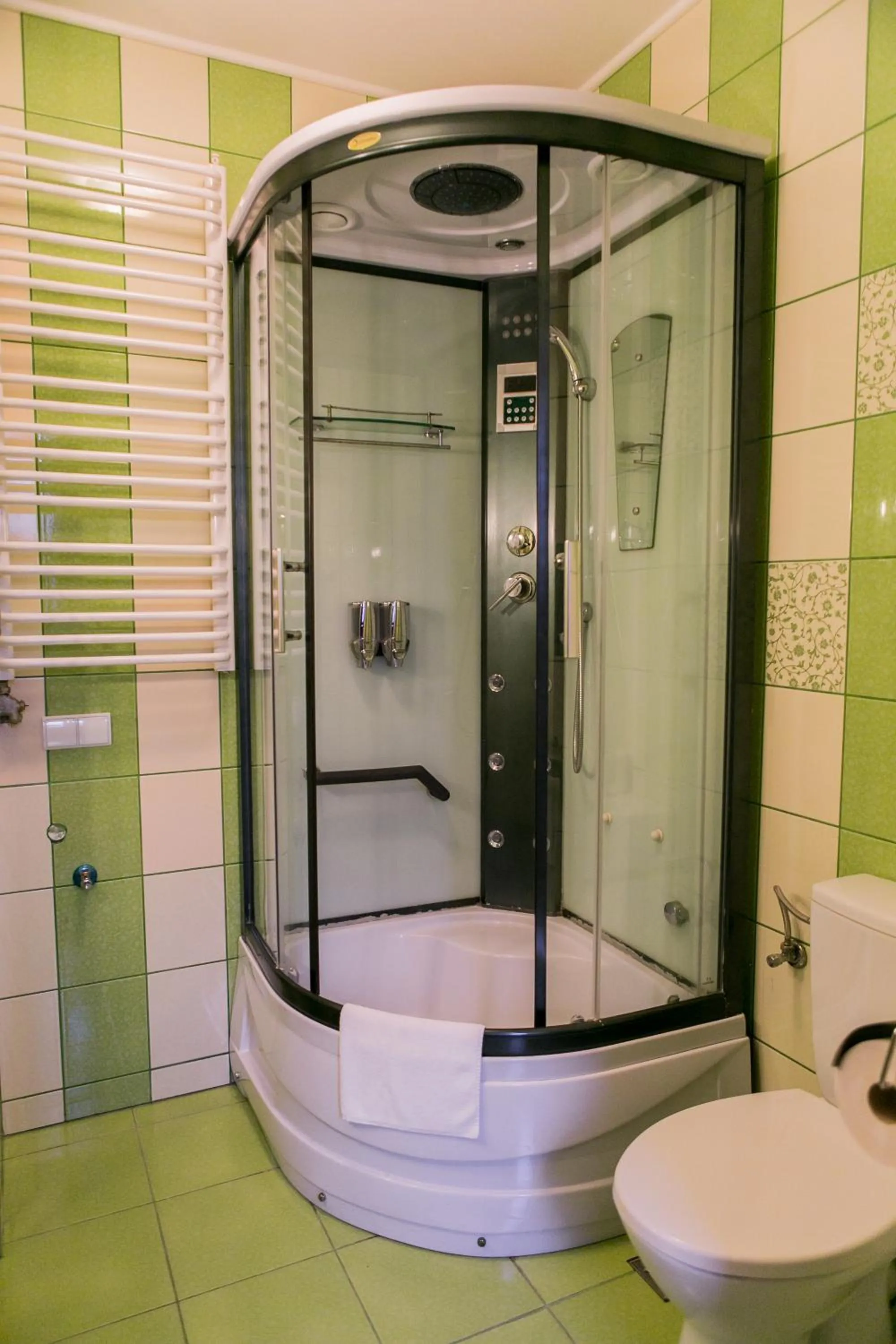 Bathroom in Eko Hotel Na Wierzynka & Park Pinokia