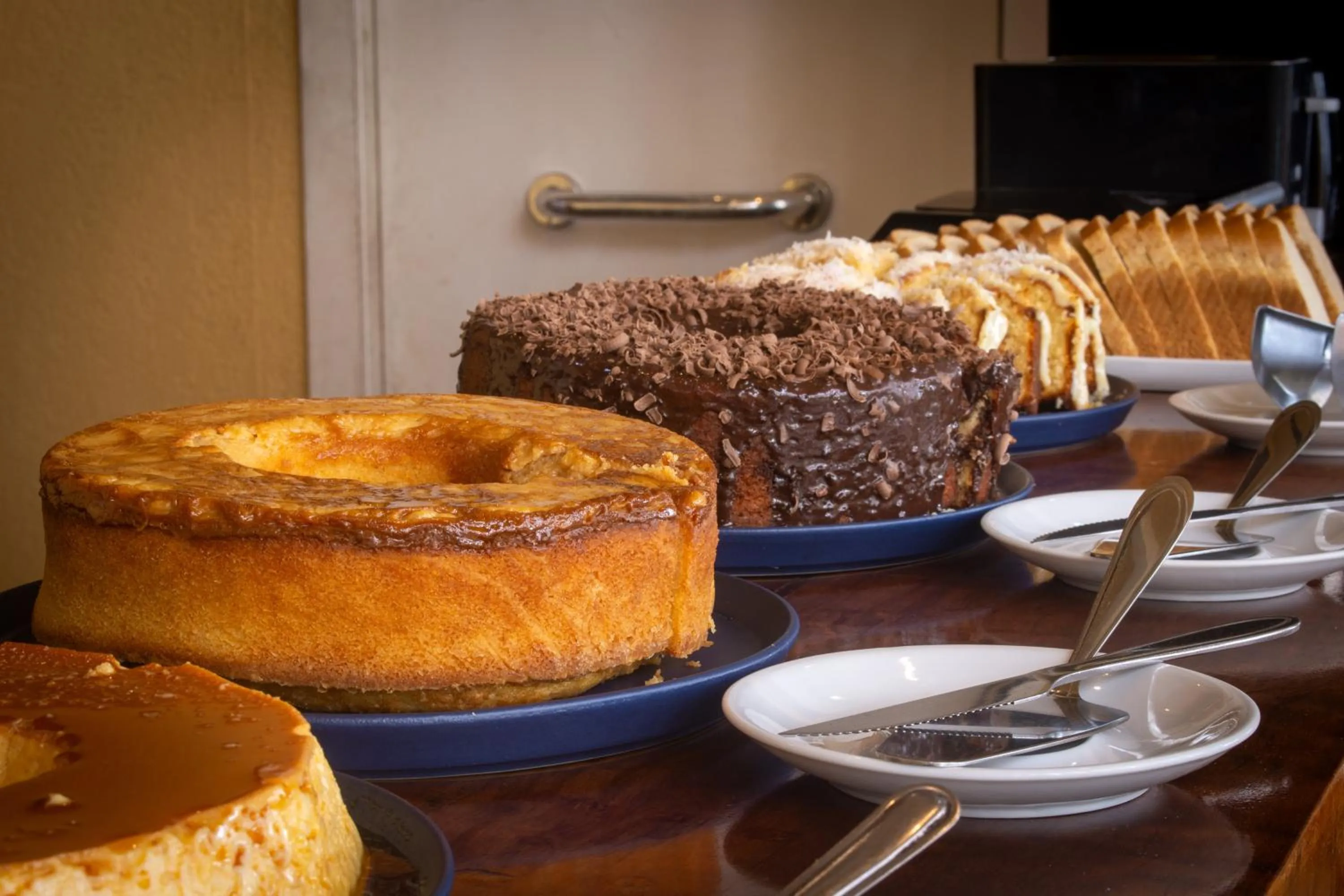 Food and drinks in Pousada e Spa Villa Mercedes by Latitud Hoteles