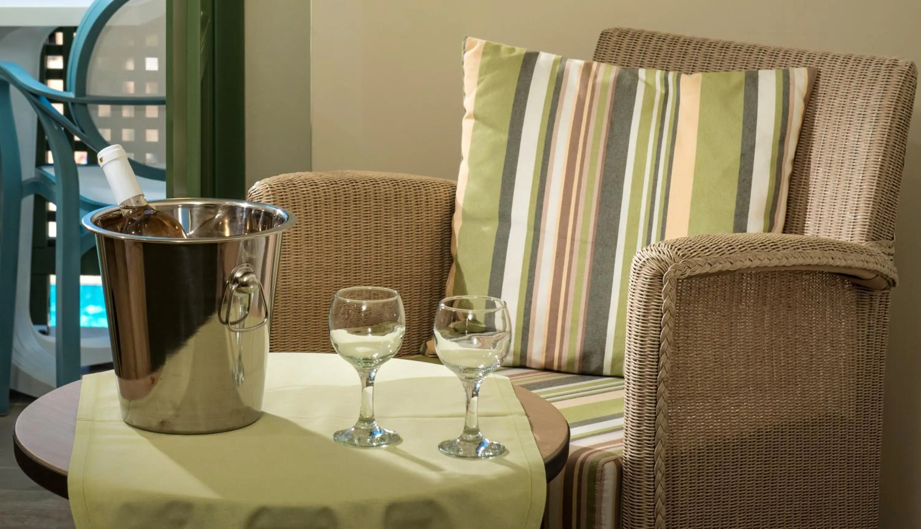 Seating area in Silva Beach Hotel