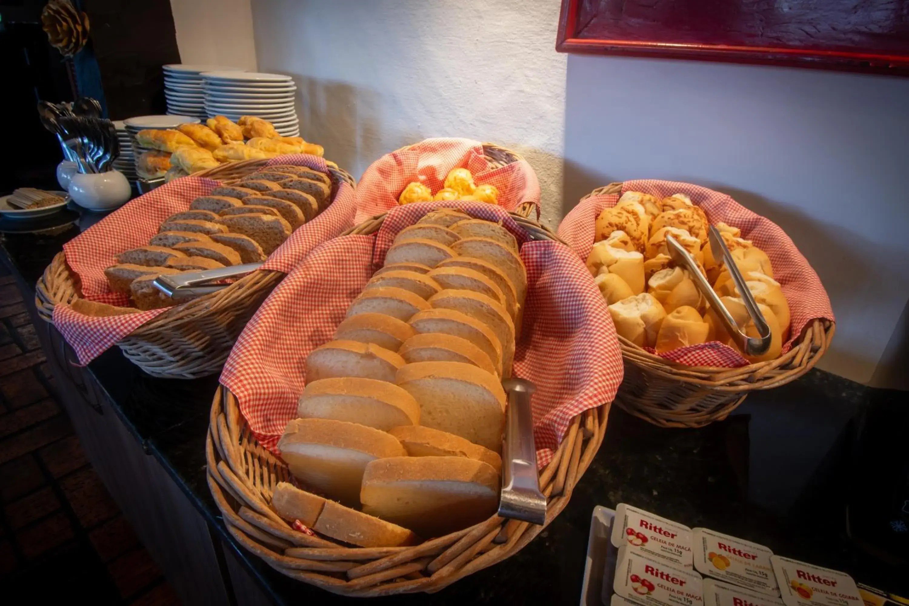 Buffet breakfast in Pousada Lestada by Latitud Hoteles Buffet breakfast in Pousada Lestada by Latitud Hoteles