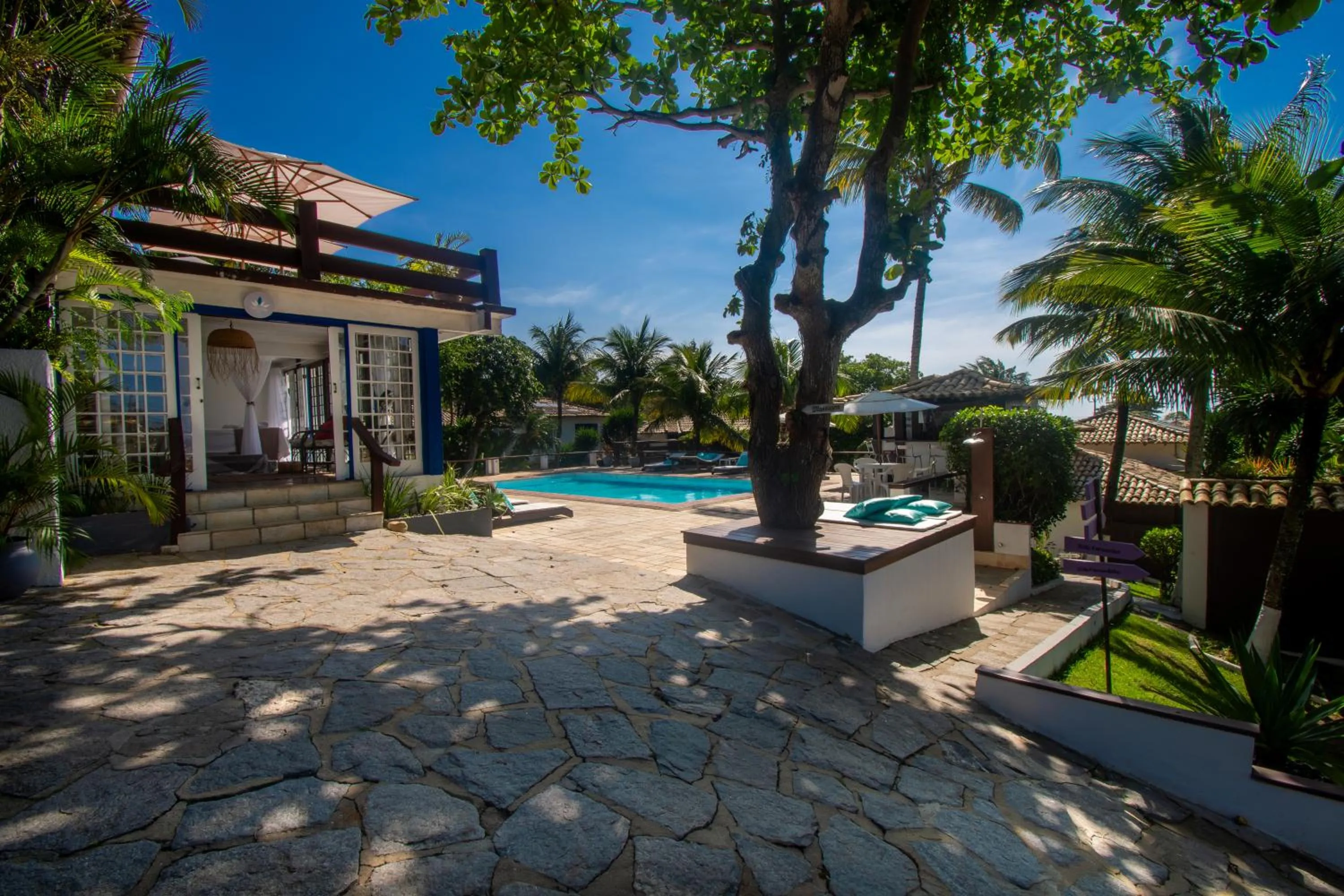 Property building in Pousada Lestada by Latitud Hoteles