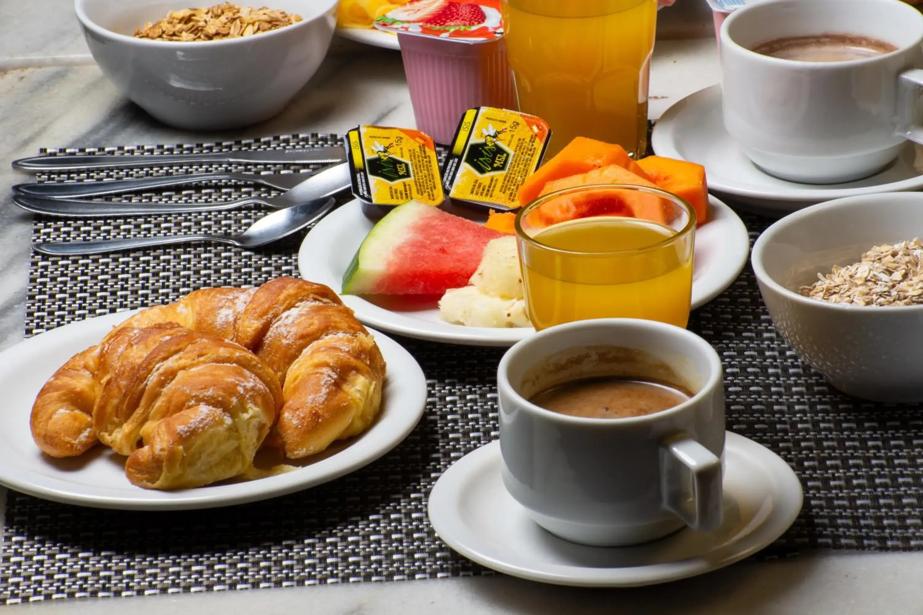 Breakfast in Pousada Lestada by Latitud Hoteles Breakfast in Pousada Lestada by Latitud Hoteles