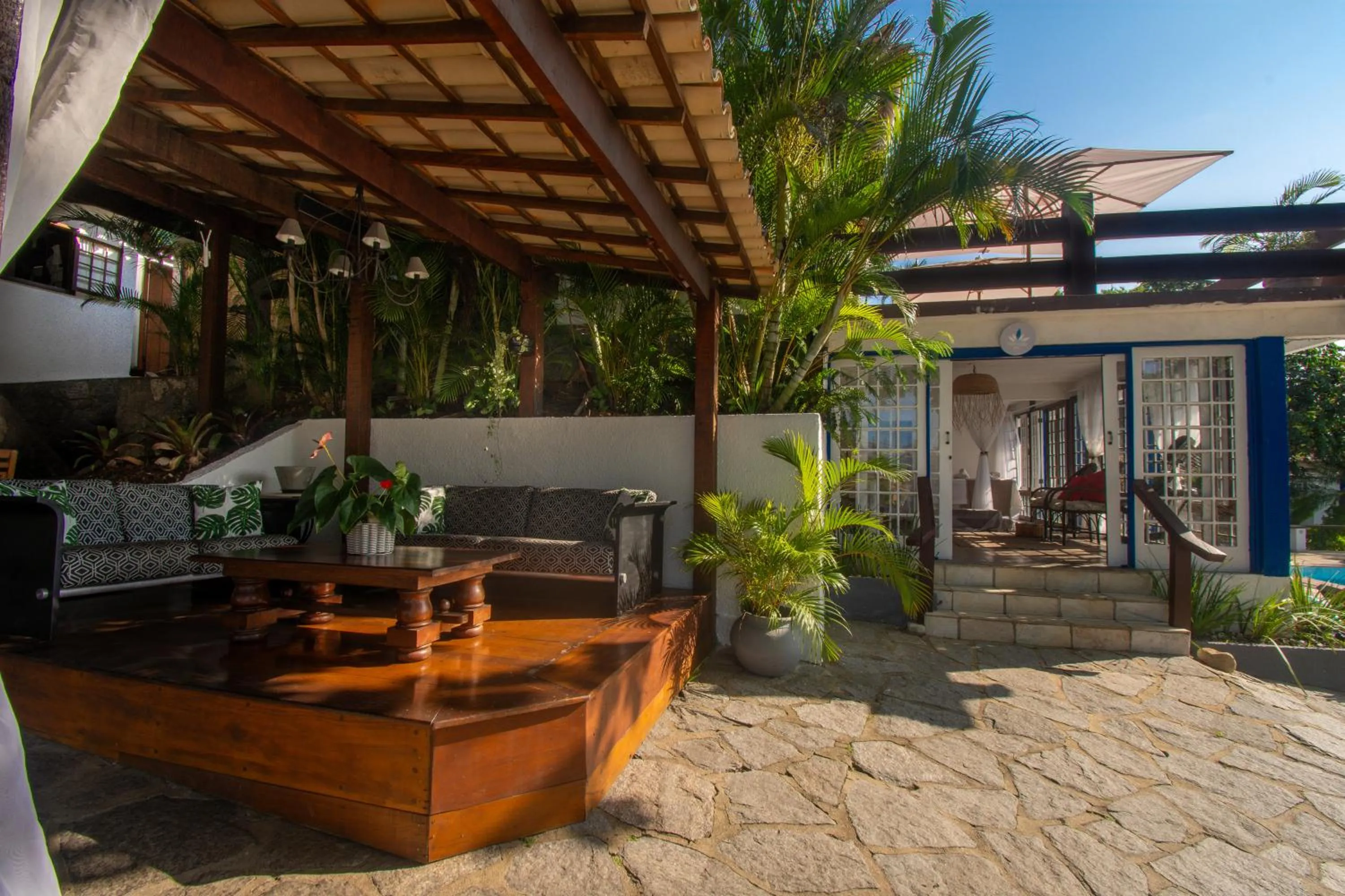 Property building in Pousada Lestada by Latitud Hoteles