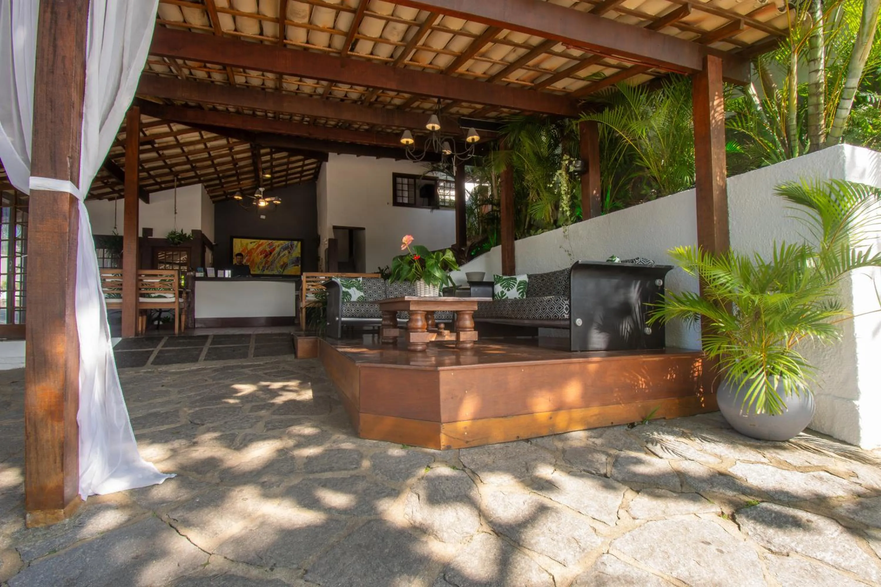 Patio in Pousada Lestada by Latitud Hoteles