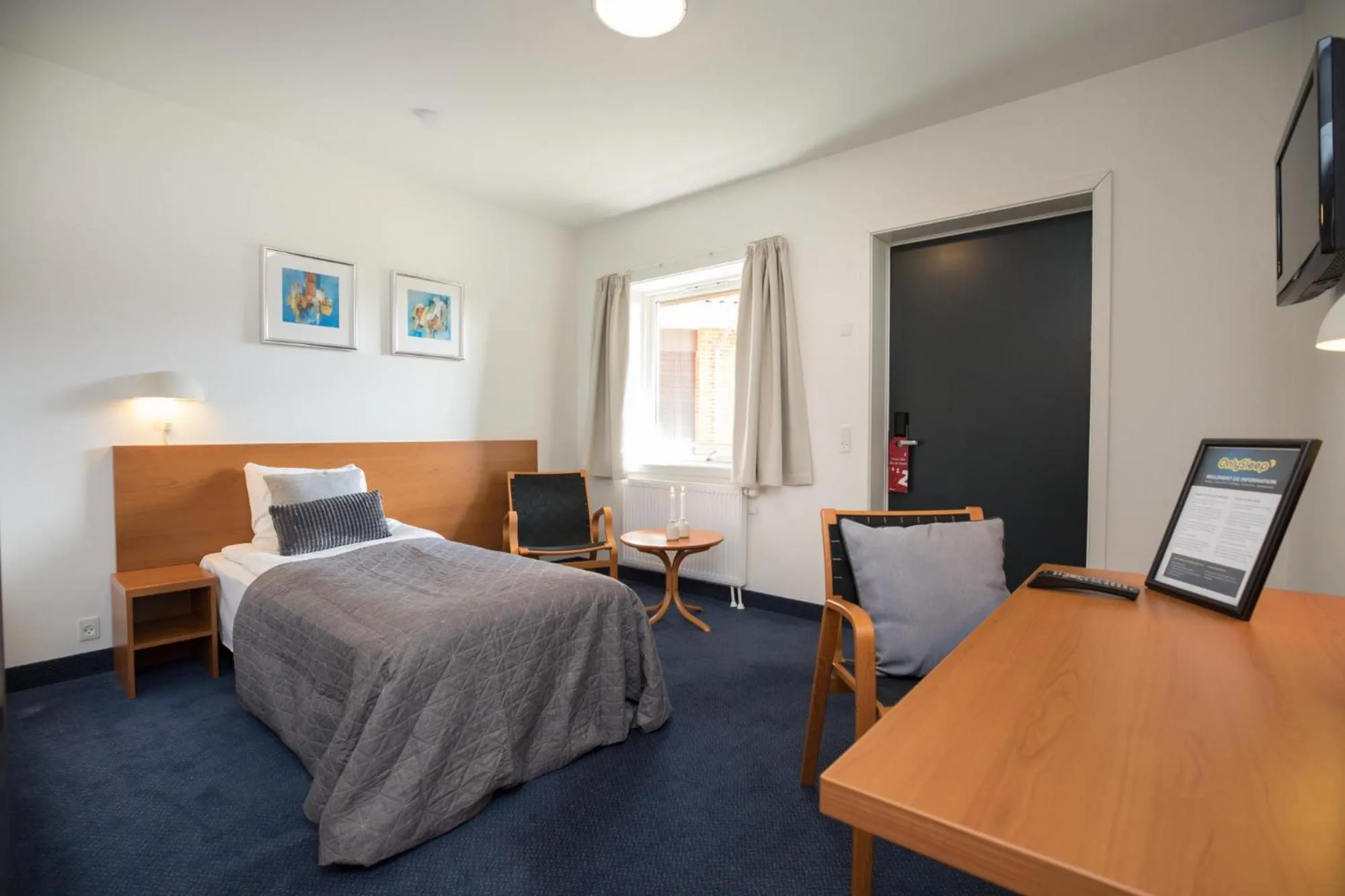 Photo of the whole room, Bed in OnlySleep Trafikcenter