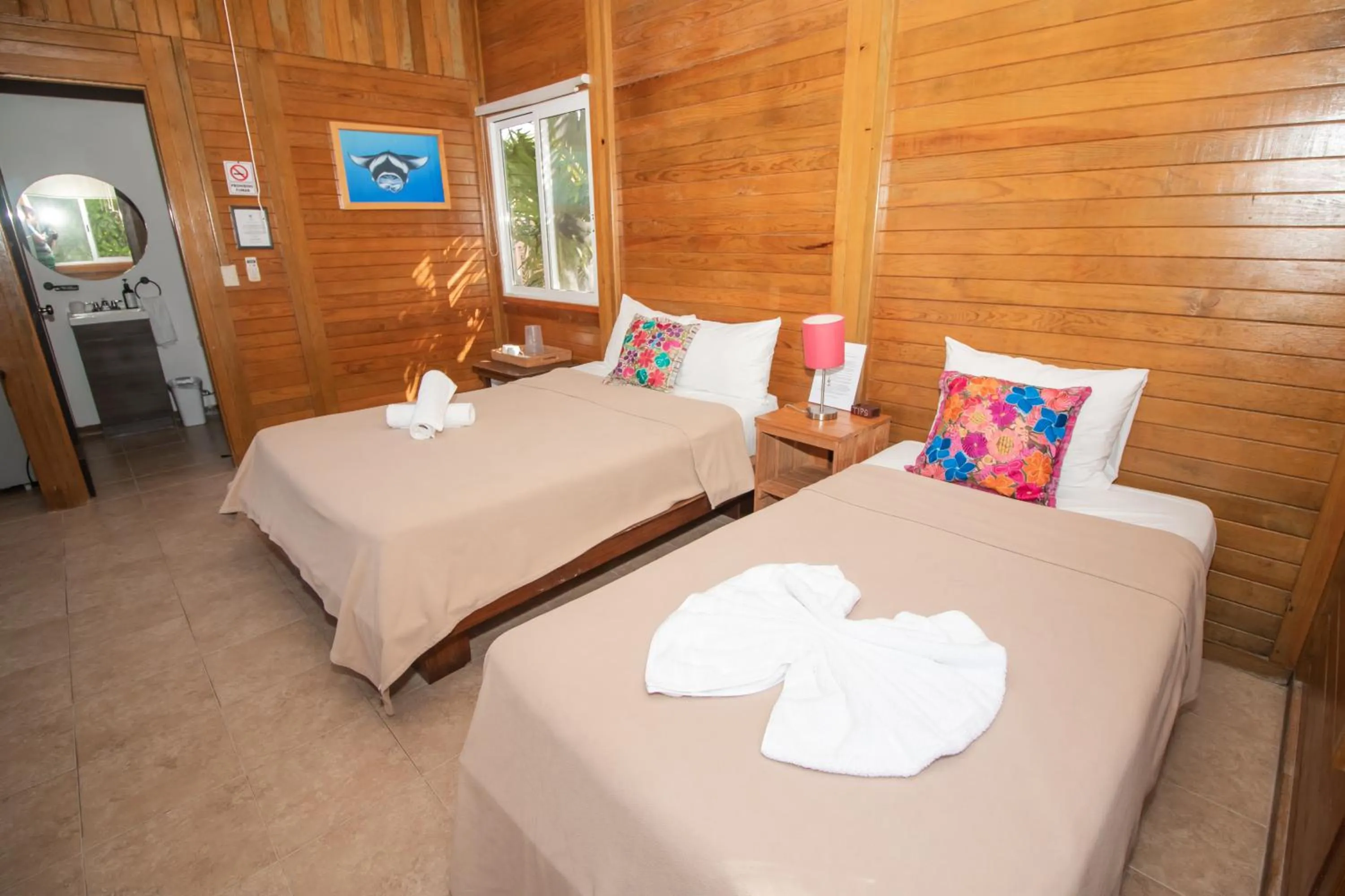 Bathroom, Bed in Hotel Encanto Holbox Beach Front