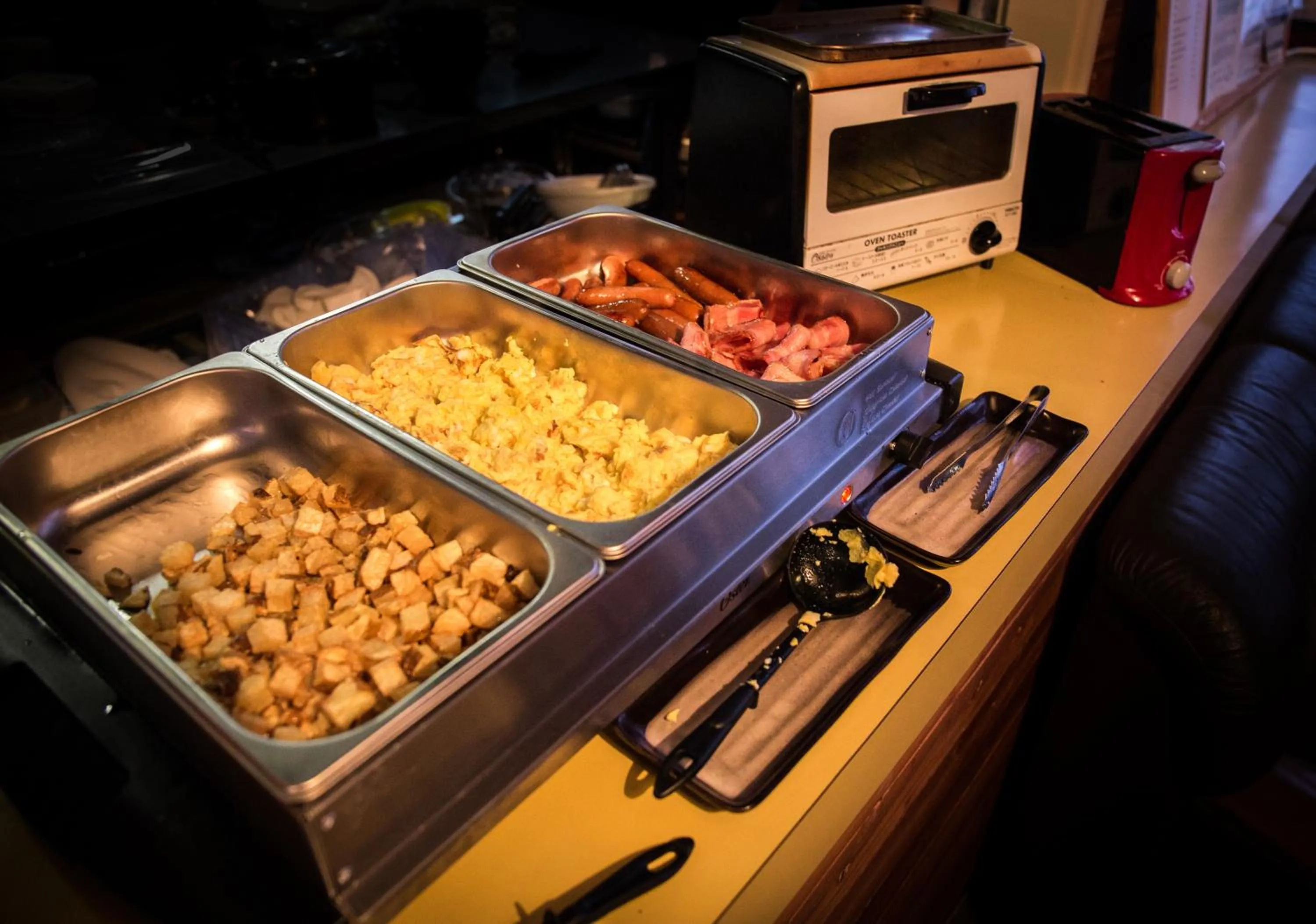 Breakfast in Annupuri Oasis Lodge