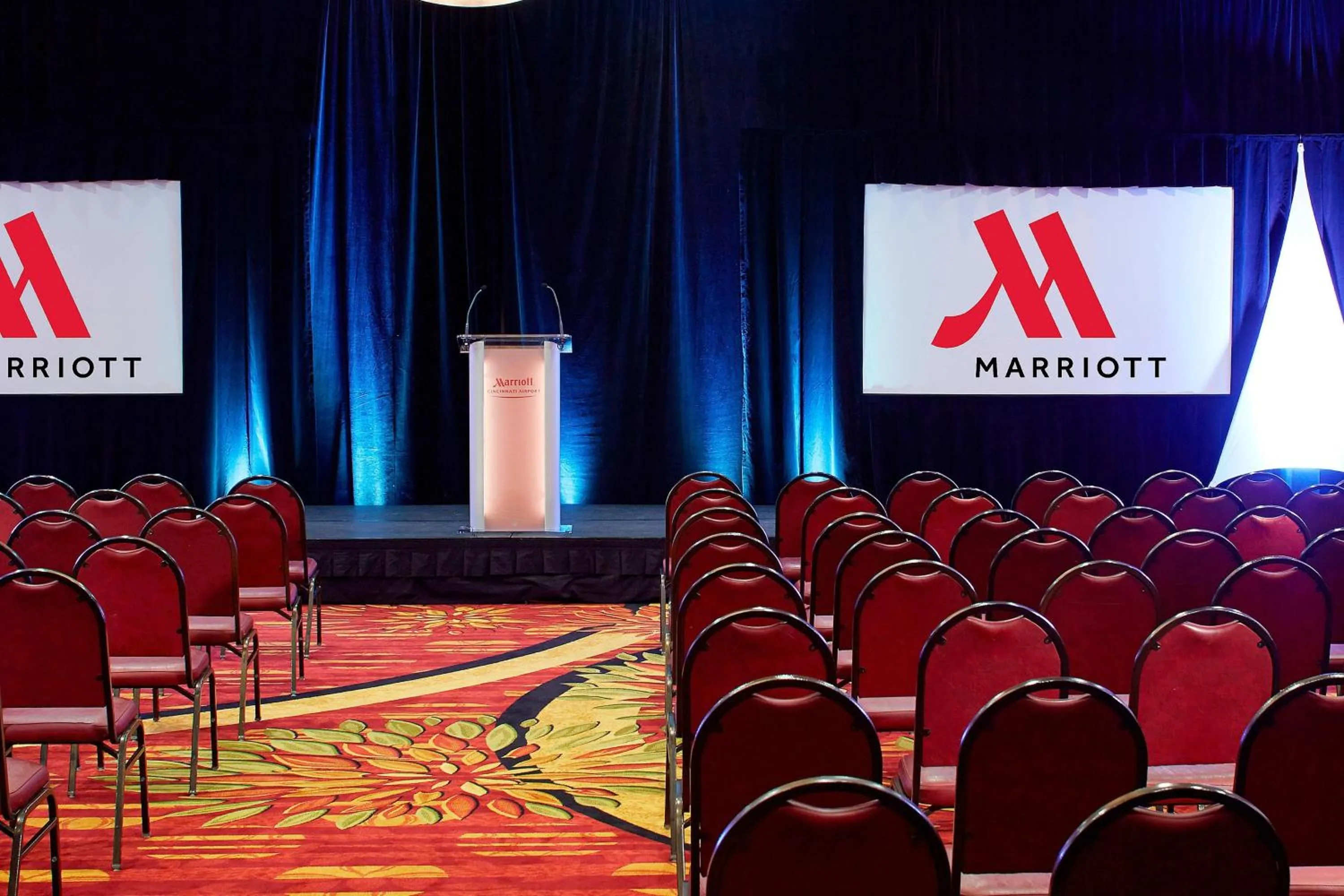 Meeting/conference room in Marriott Cincinnati Airport