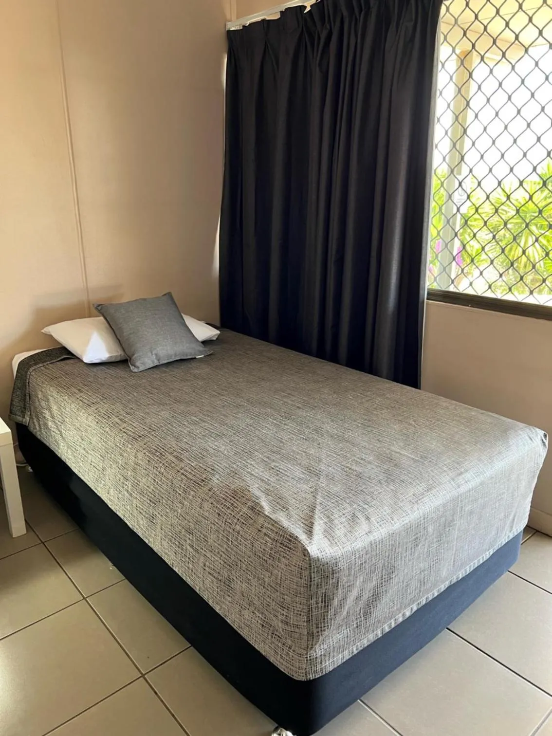 Bed in Childers Budget Accommodation