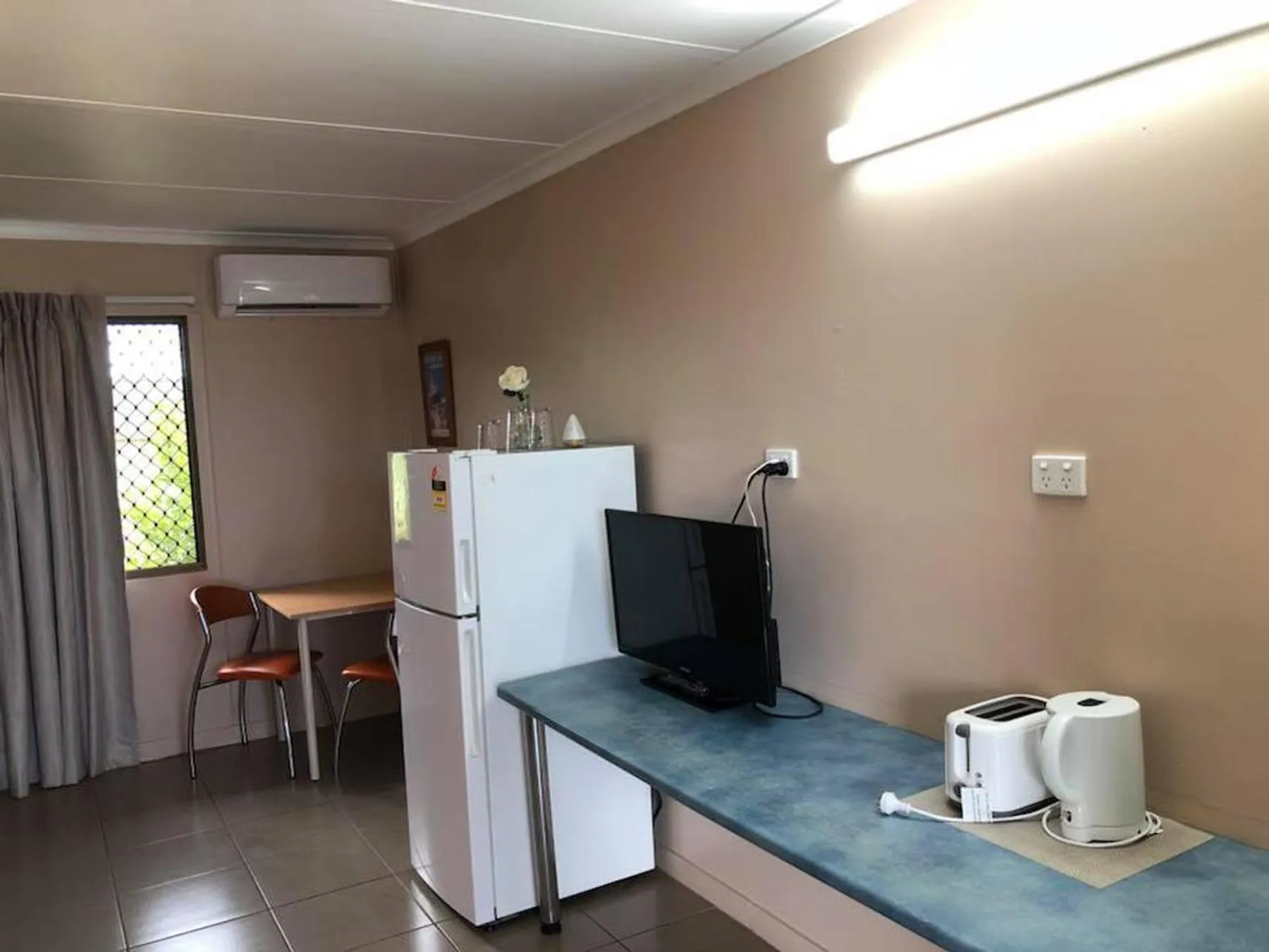 Coffee/tea facilities in Childers Budget Accommodation