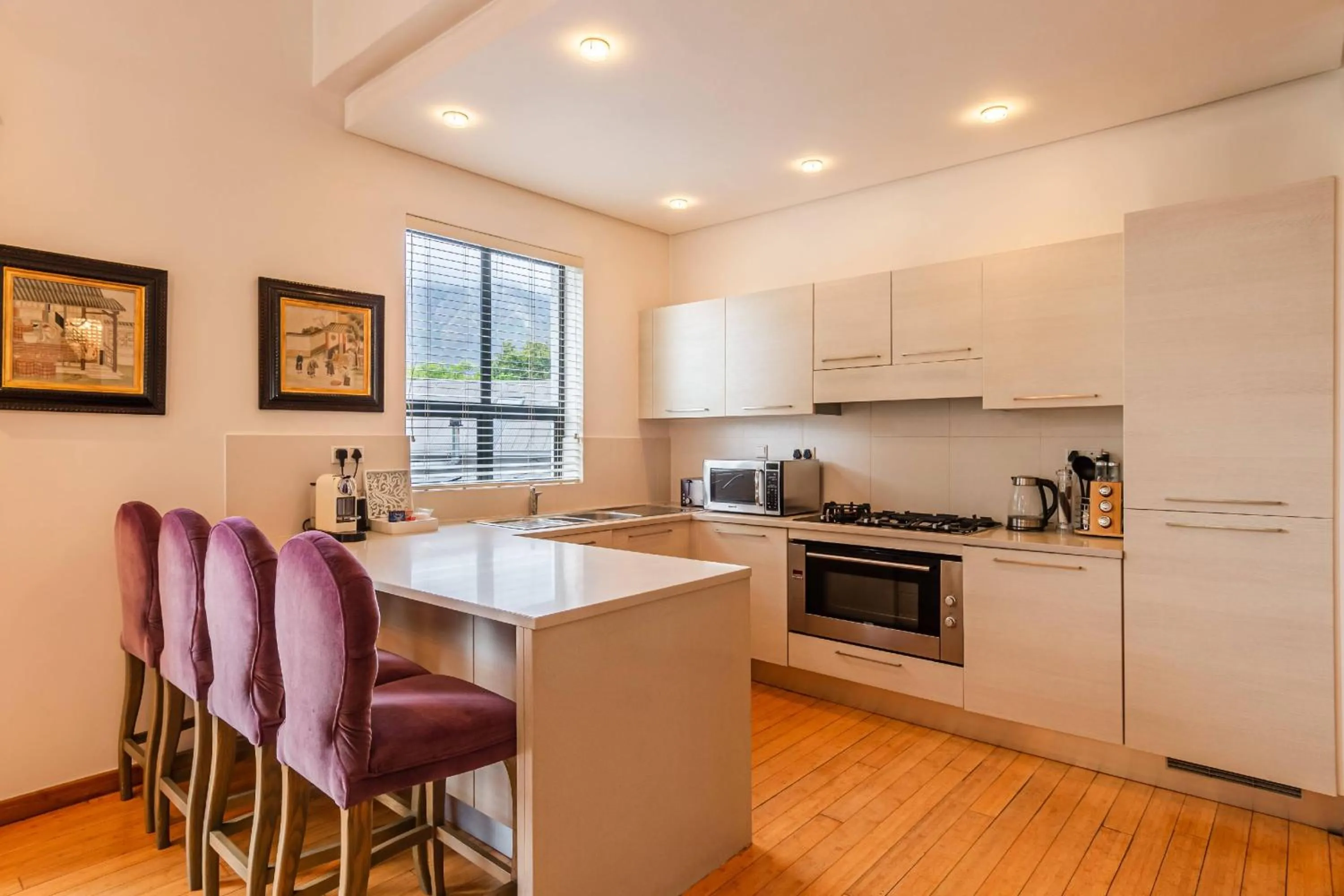 Kitchen or kitchenette in The Ivy Apartments Franschhoek