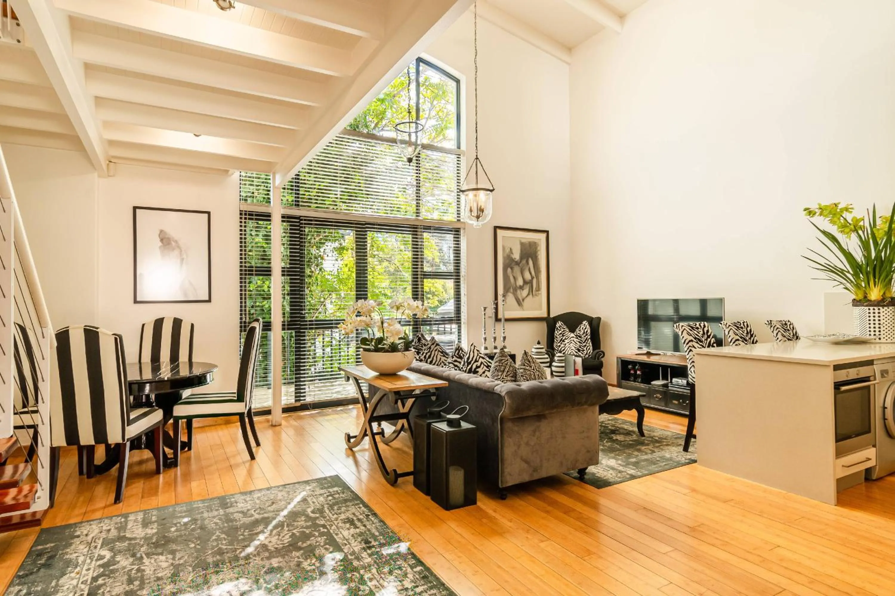 Luxury Two-Bedroom Apartment 3 - single occupancy in The Ivy Apartments Franschhoek