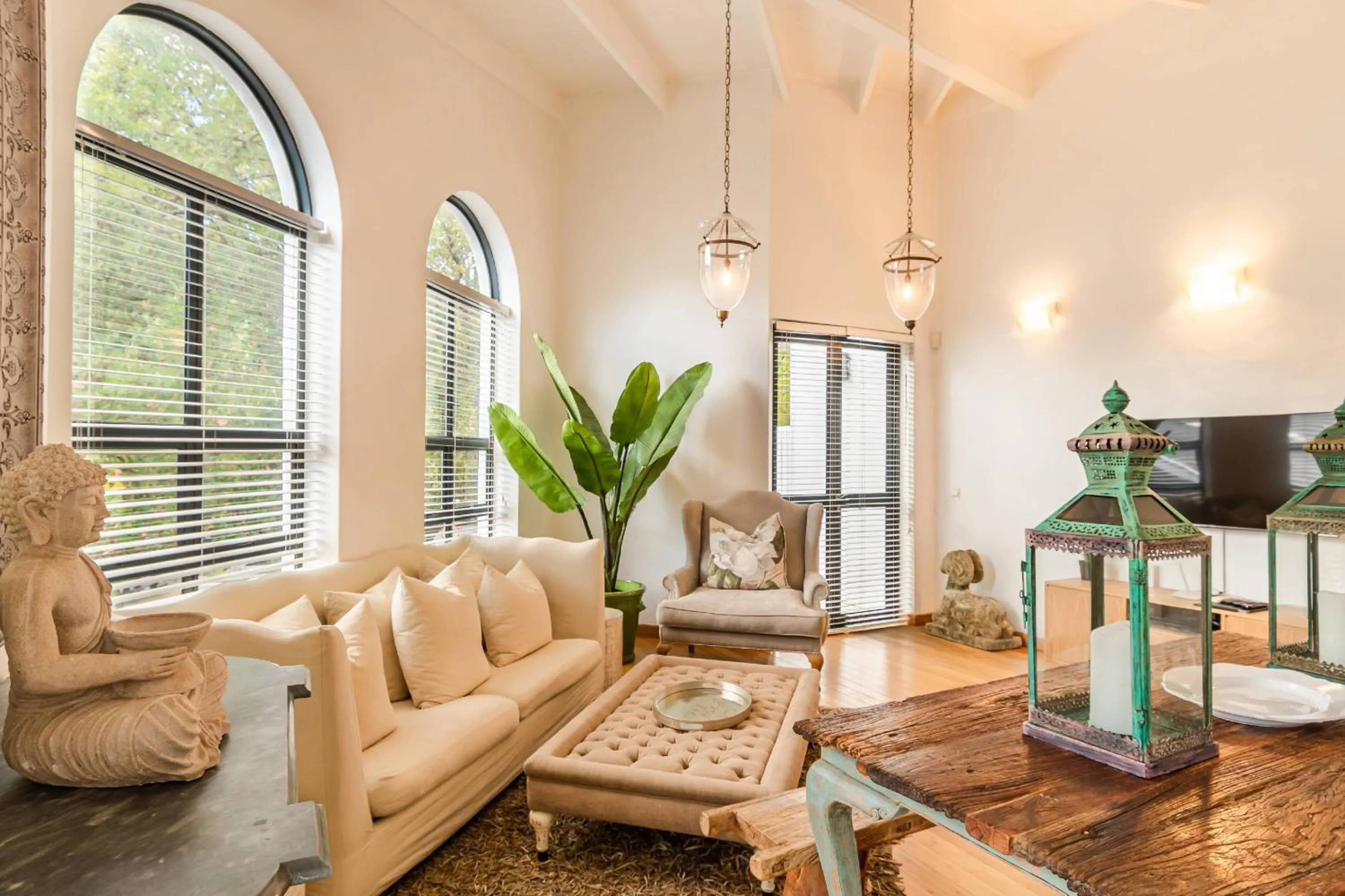 Living room in The Ivy Apartments Franschhoek
