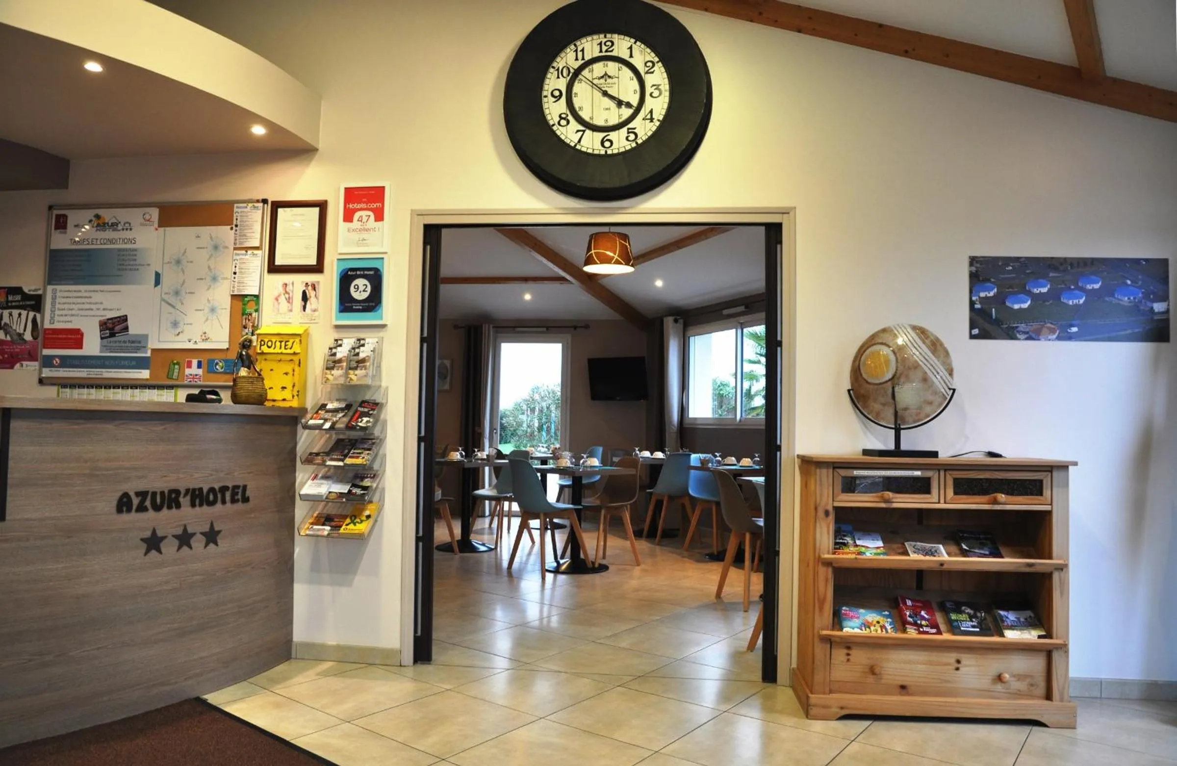 Brit Hotel Confort Azur Cholet Nord