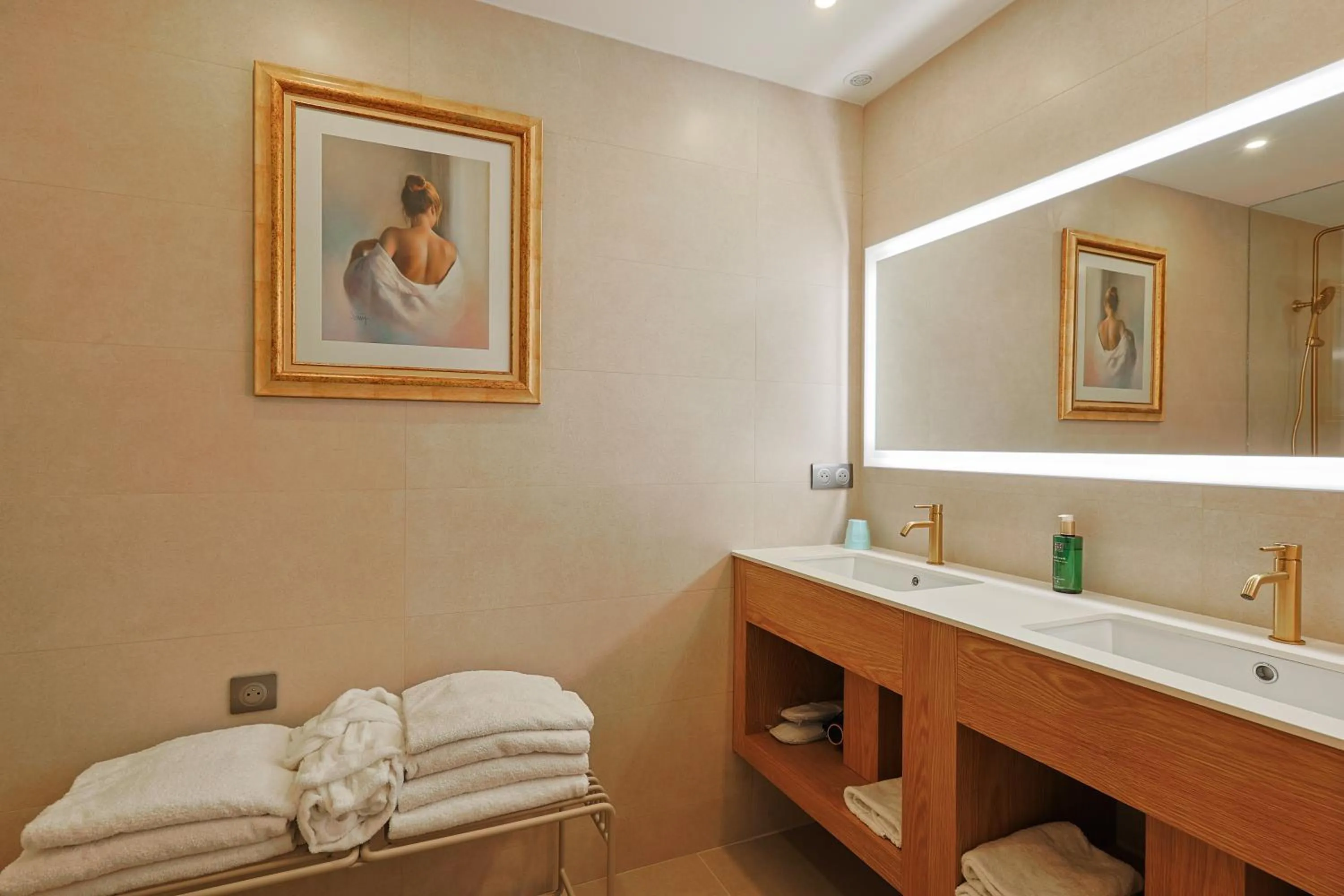 Bathroom in Hotel Le Fouquet's