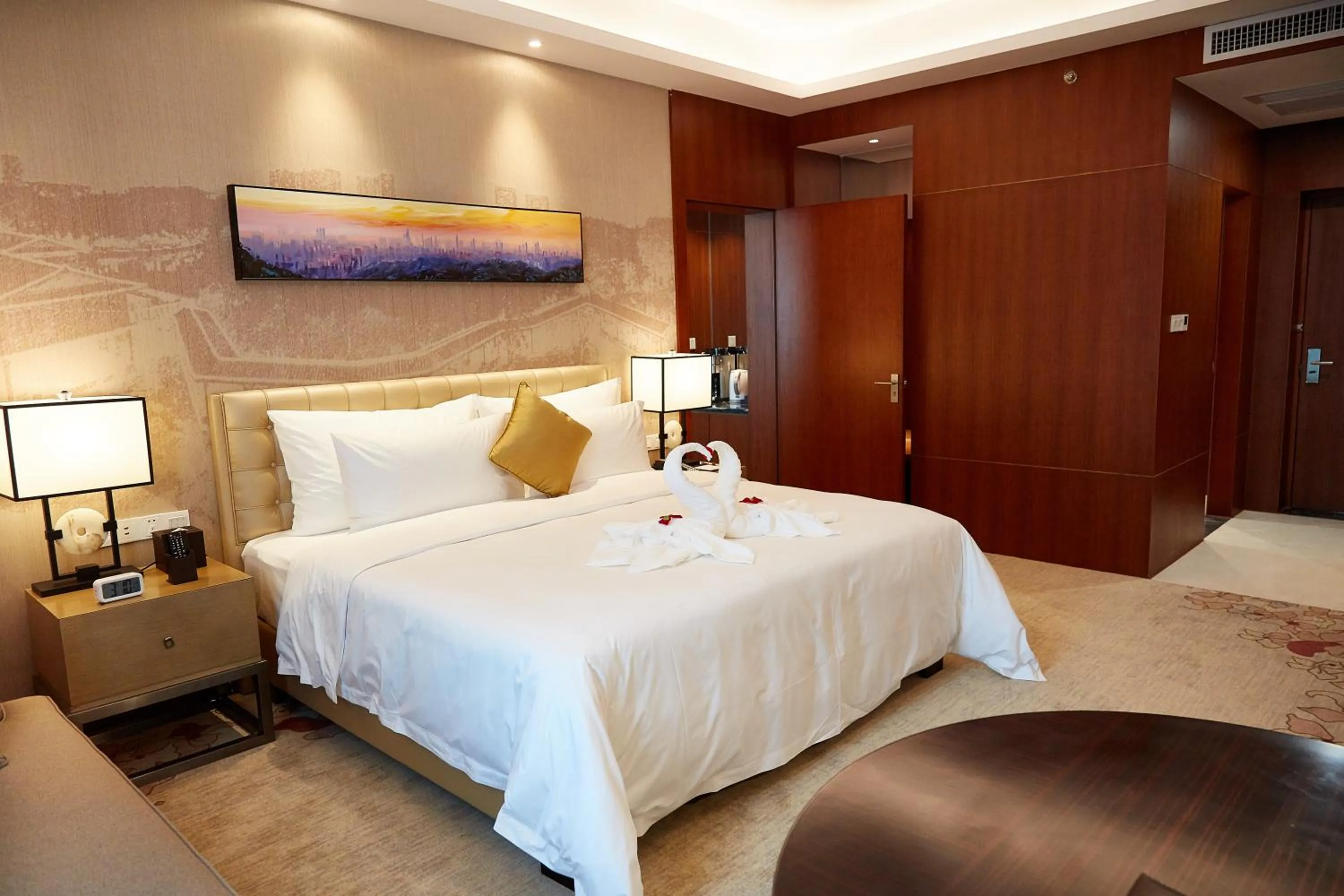 Photo of the whole room in The Thousand Lantern Lake Hotel