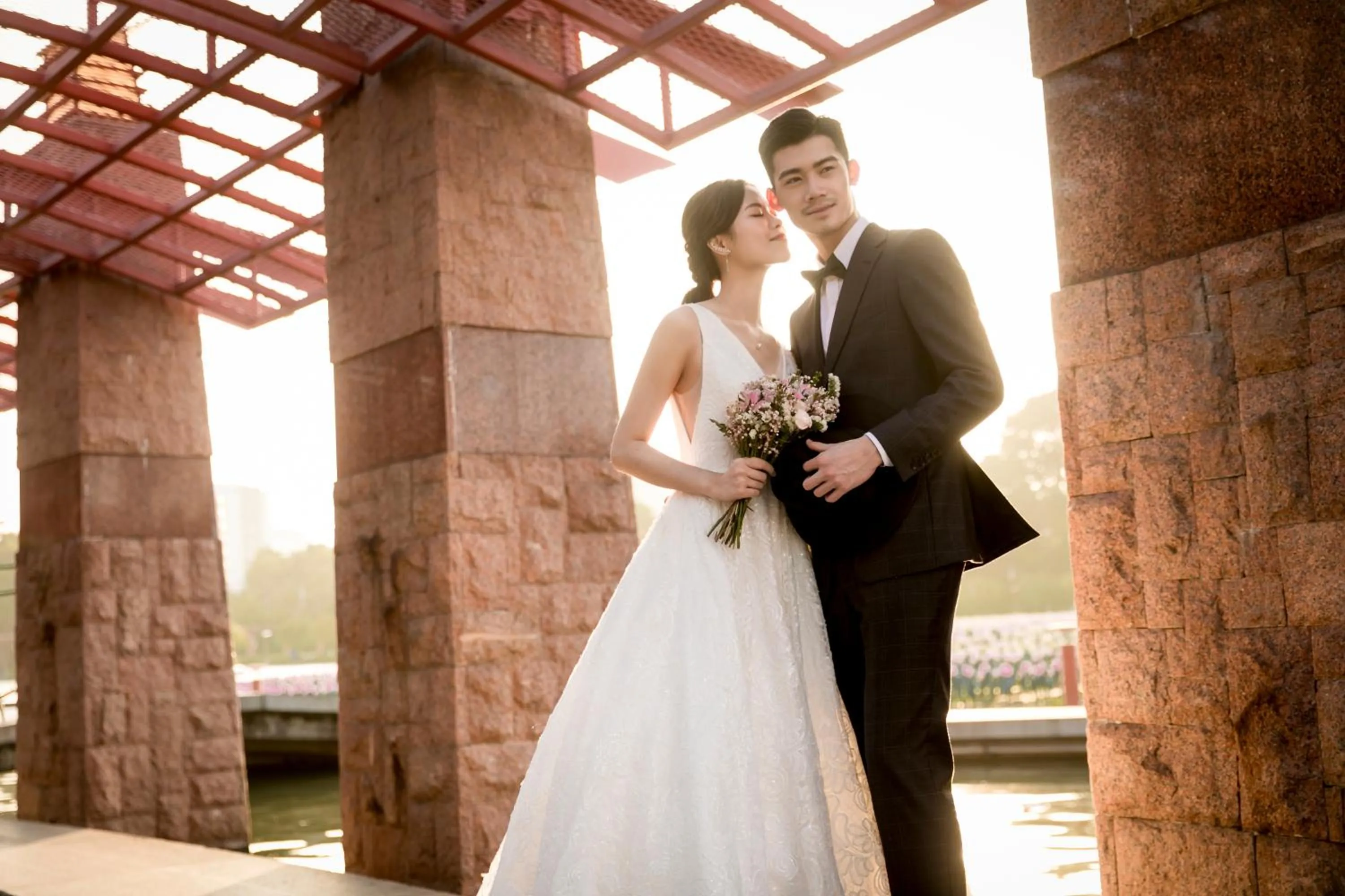 Nearby landmark in The Thousand Lantern Lake Hotel