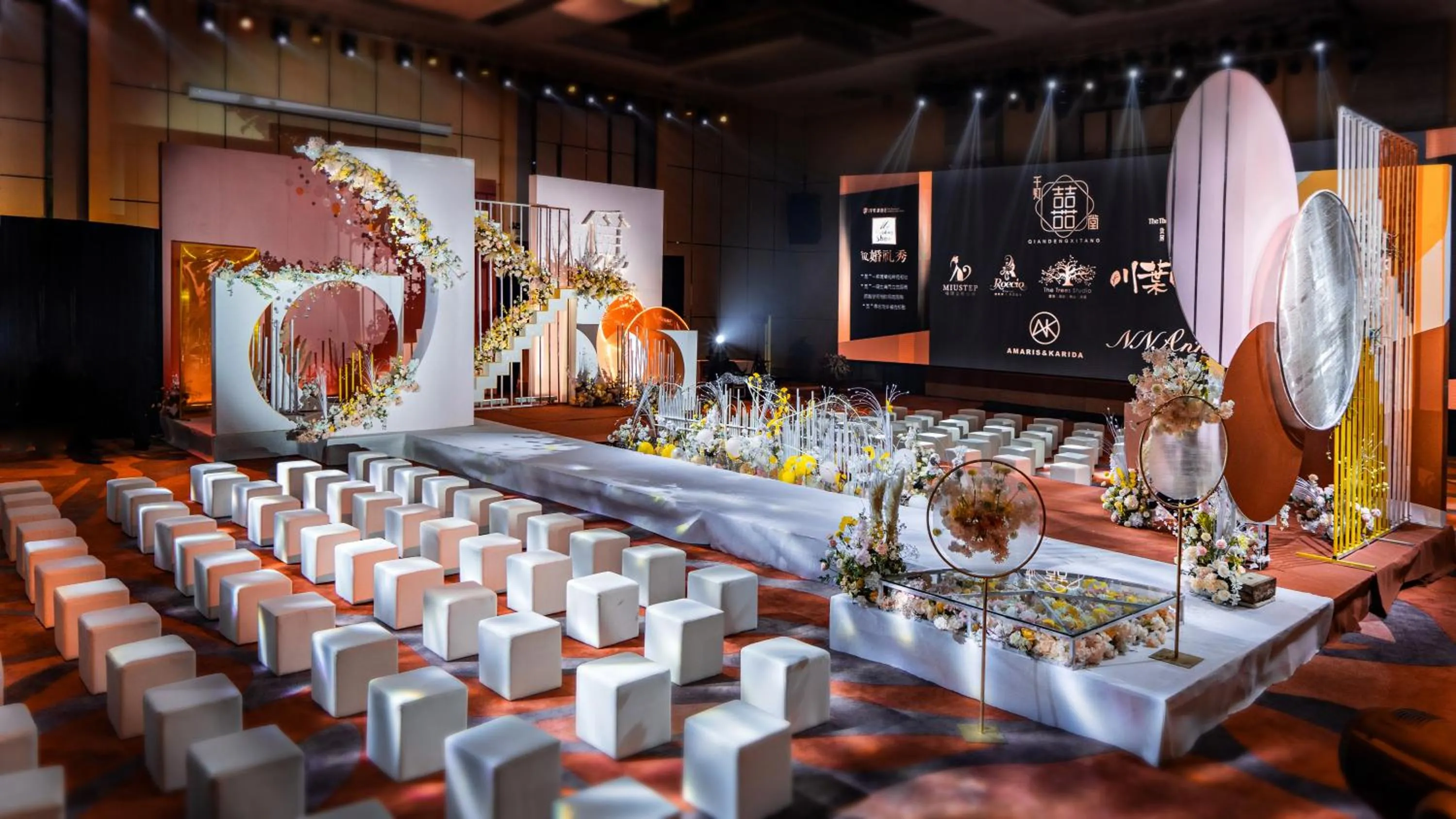 Banquet/Function facilities, Banquet Facilities in The Thousand Lantern Lake Hotel