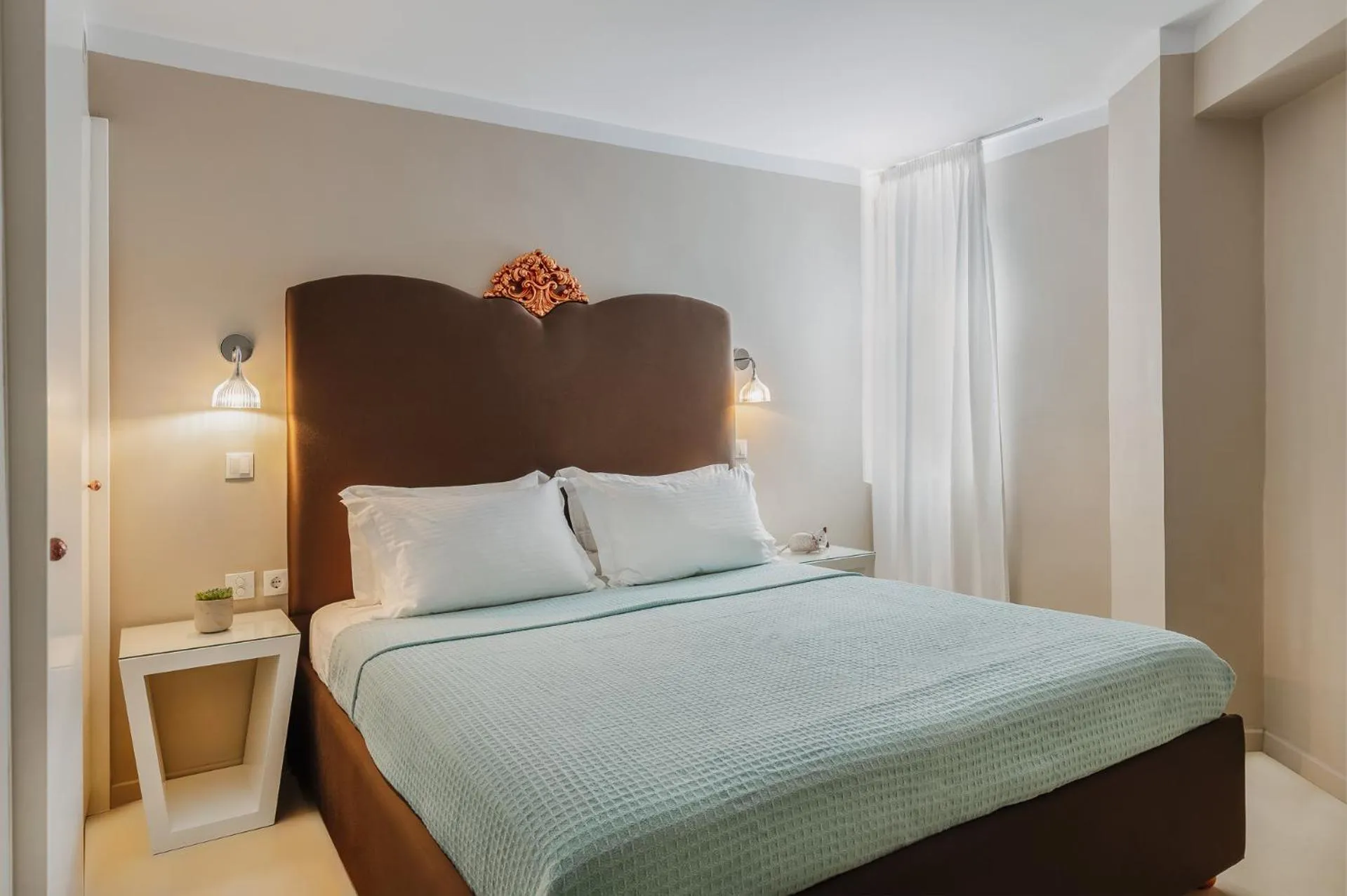 Bed in 5 Hermoupolis Concept Sites