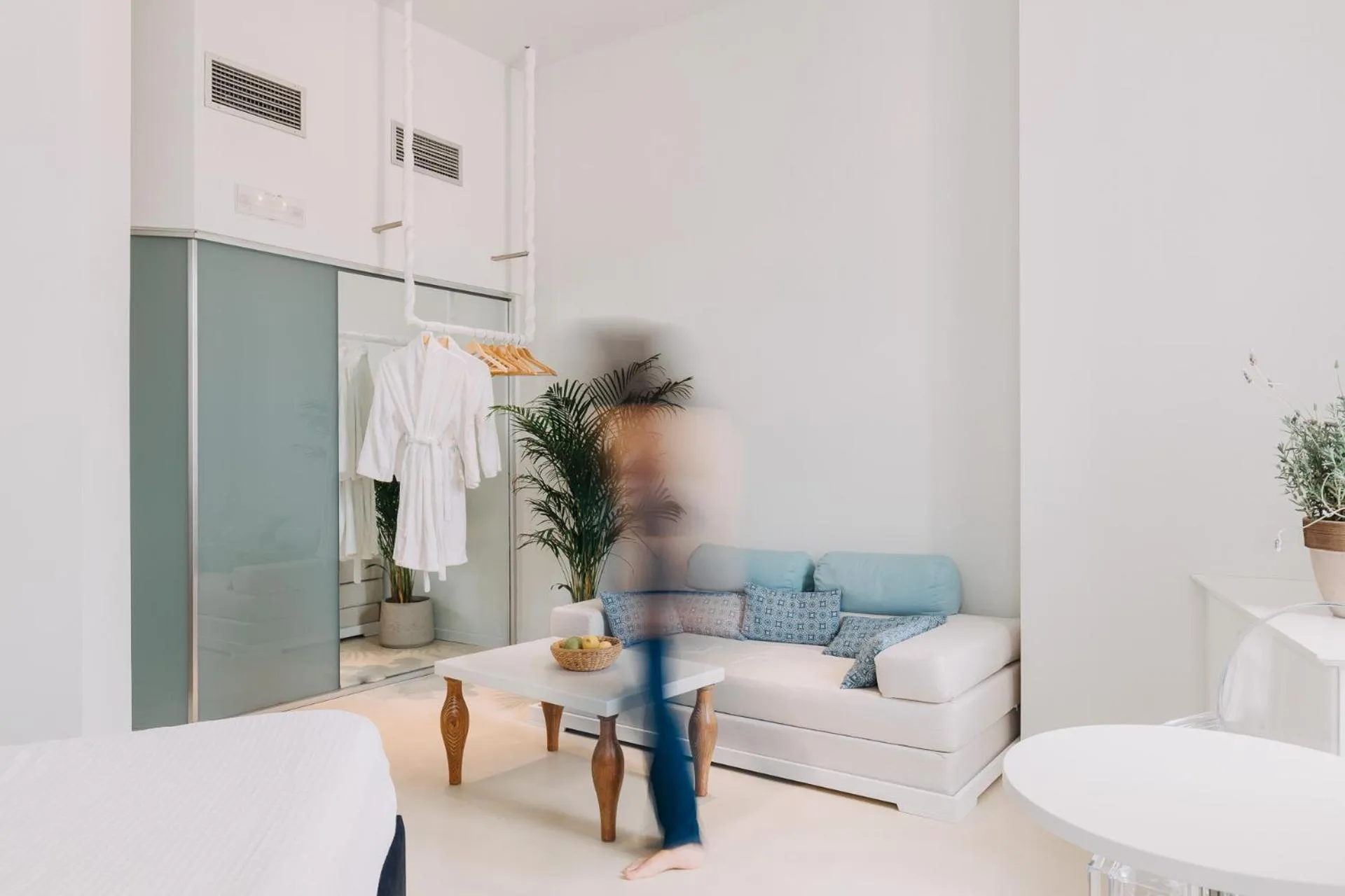 Day in 5 Hermoupolis Concept Sites