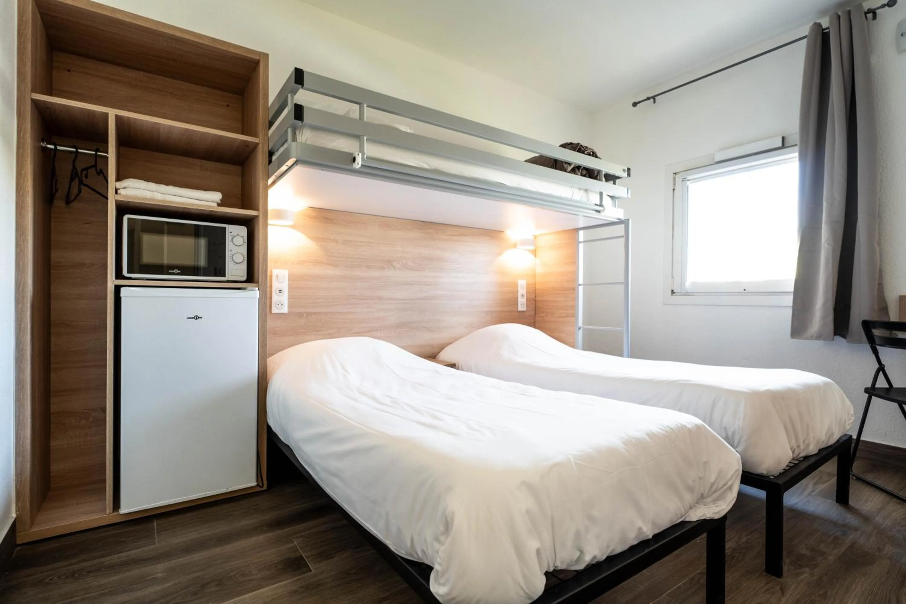 Bed in My KB Hôtel Montélimar