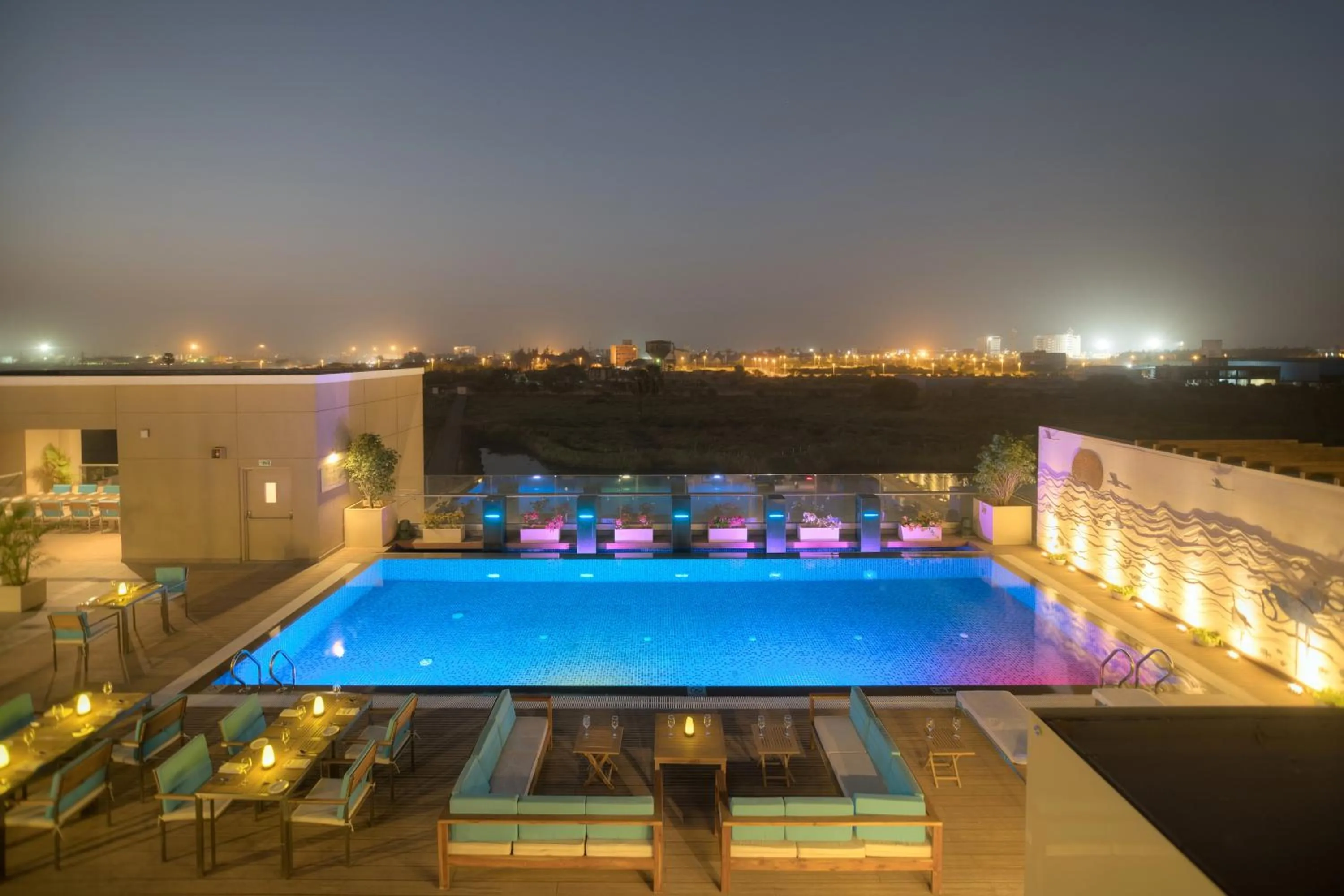 Swimming pool in Courtyard by Marriott Surat