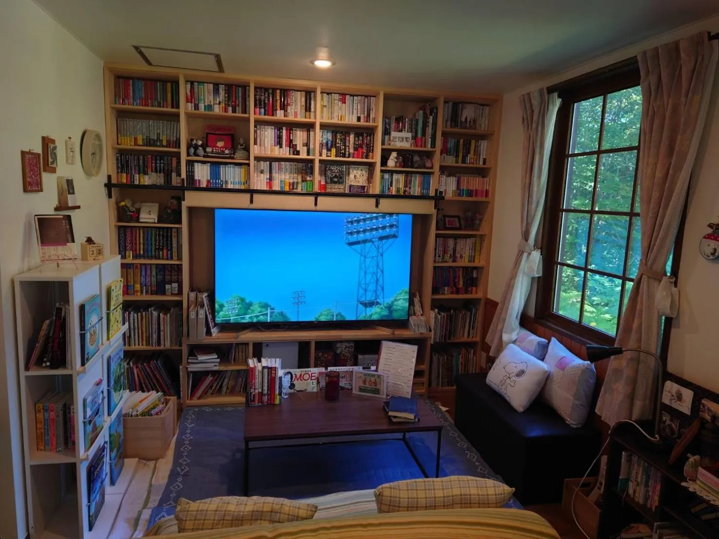 Communal lounge/ TV room in Pension Rapport in Tambara Plateau