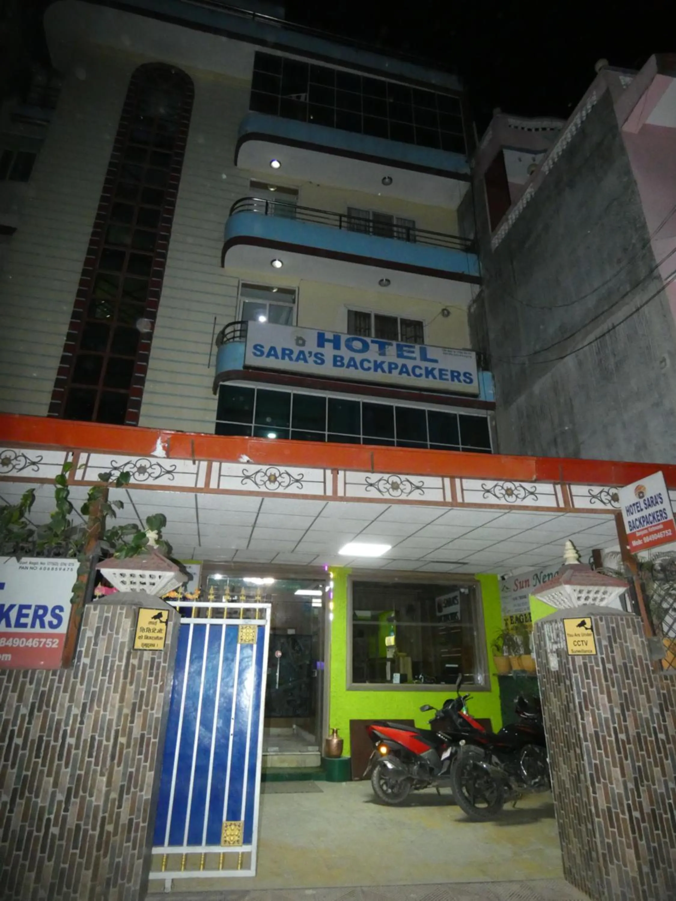 Sara's Backpackers Hotel