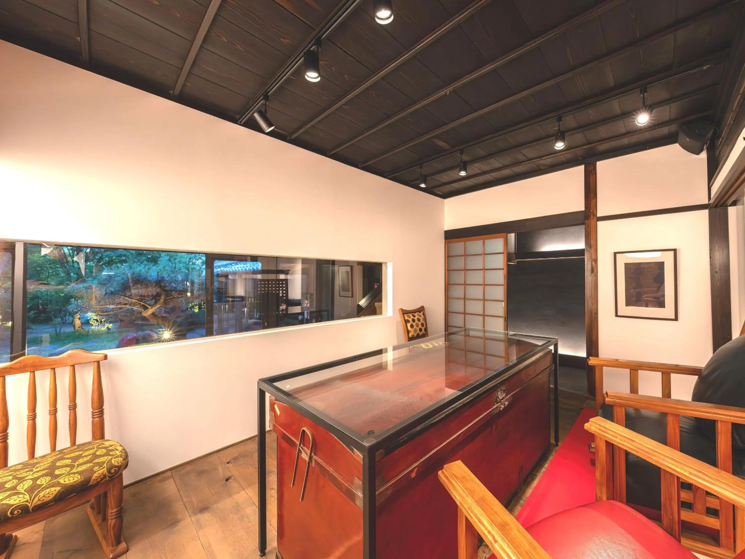 Decorative detail in Machiya Hotel oyado baison