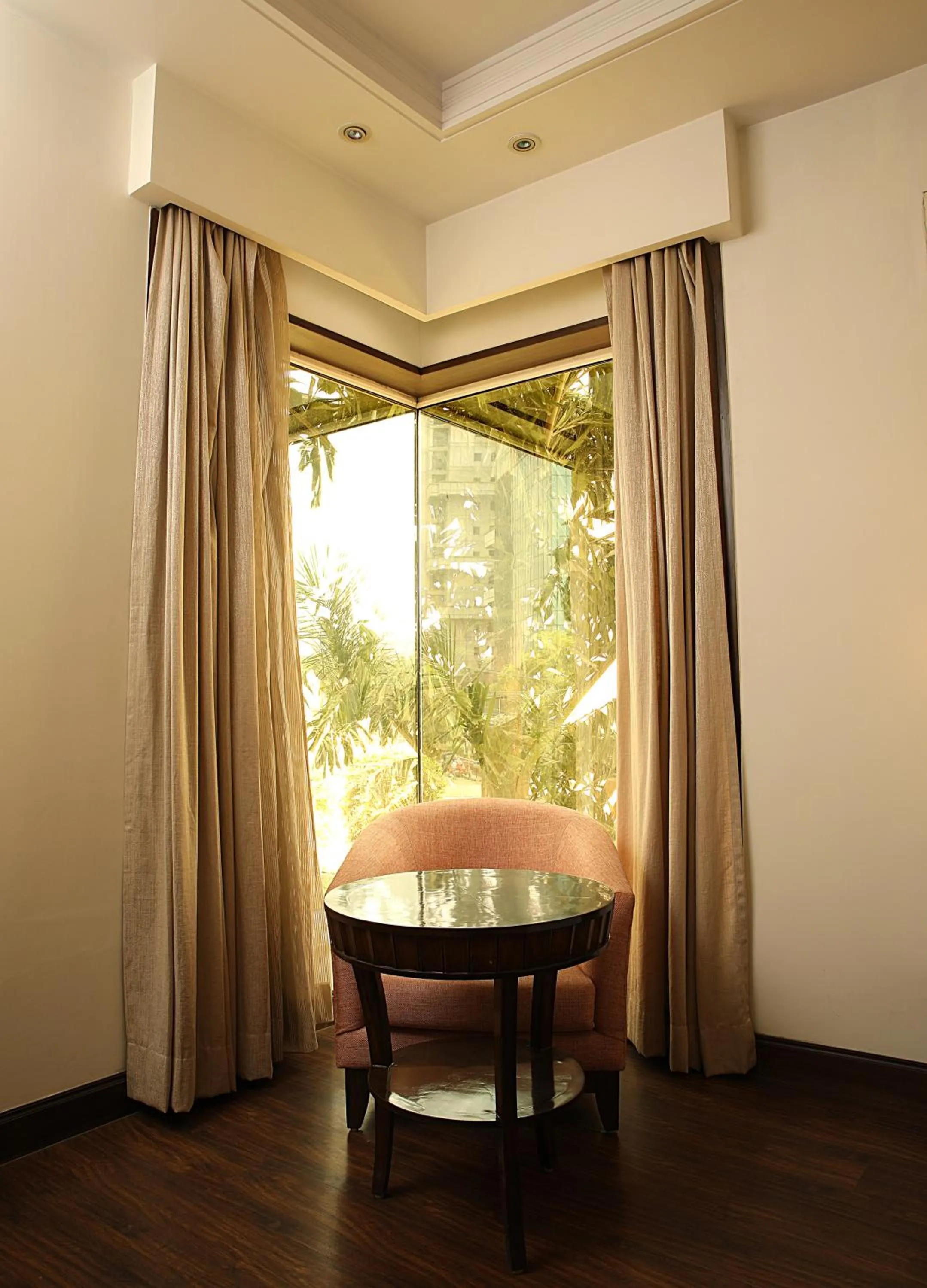 Seating area in Inde Hotel Signature Tower