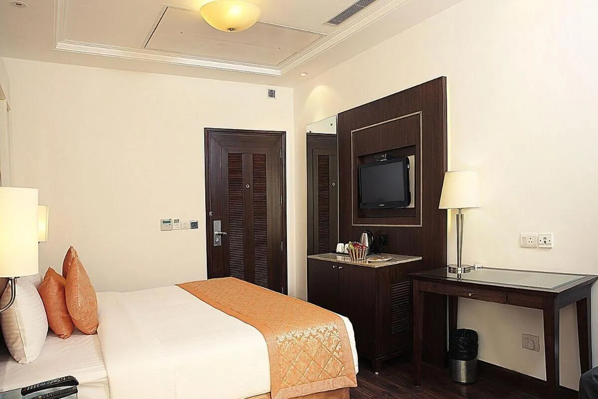 Inde Hotel Signature Tower