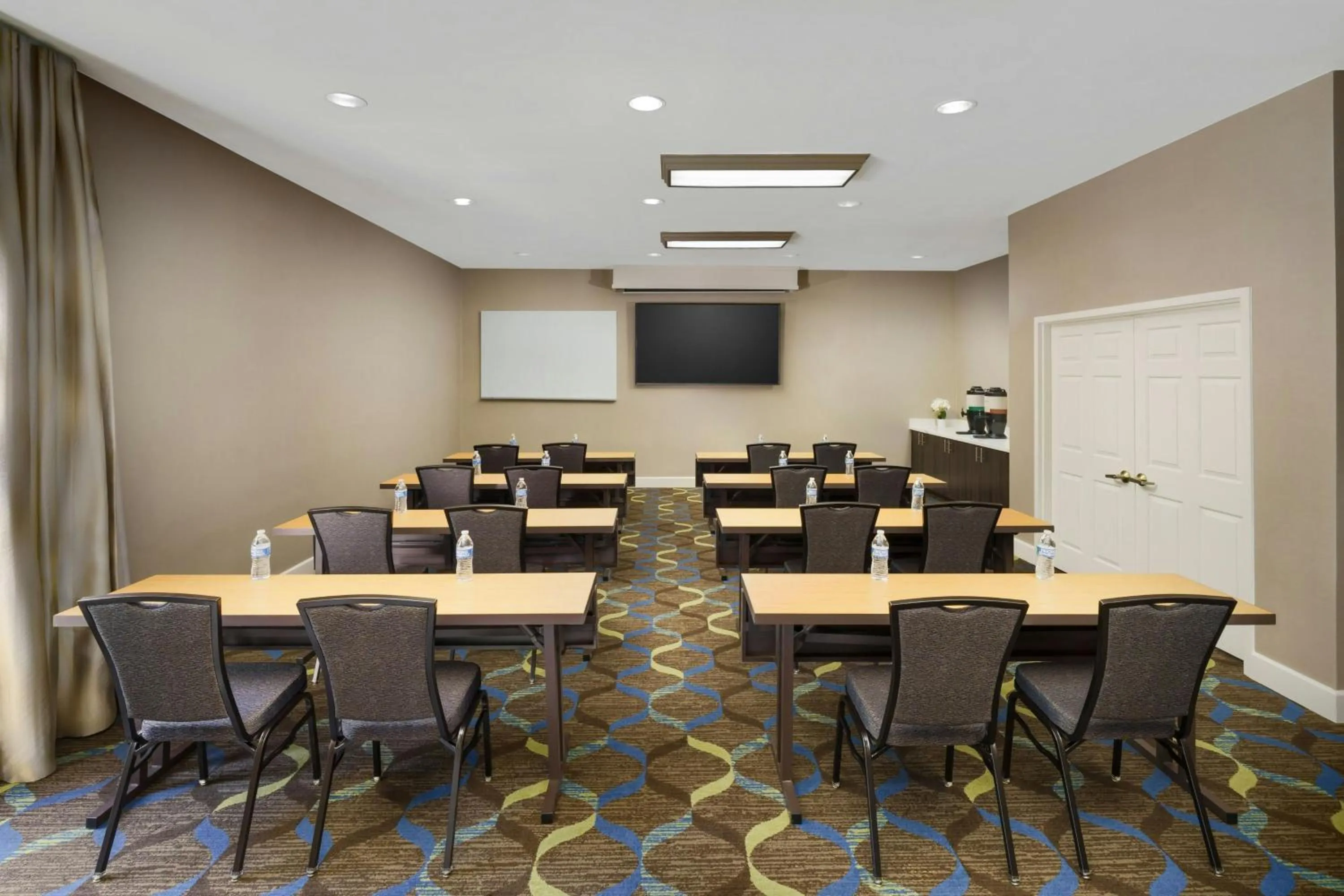 Meeting/conference room in Residence Inn Dallas Addison/Quorum Drive