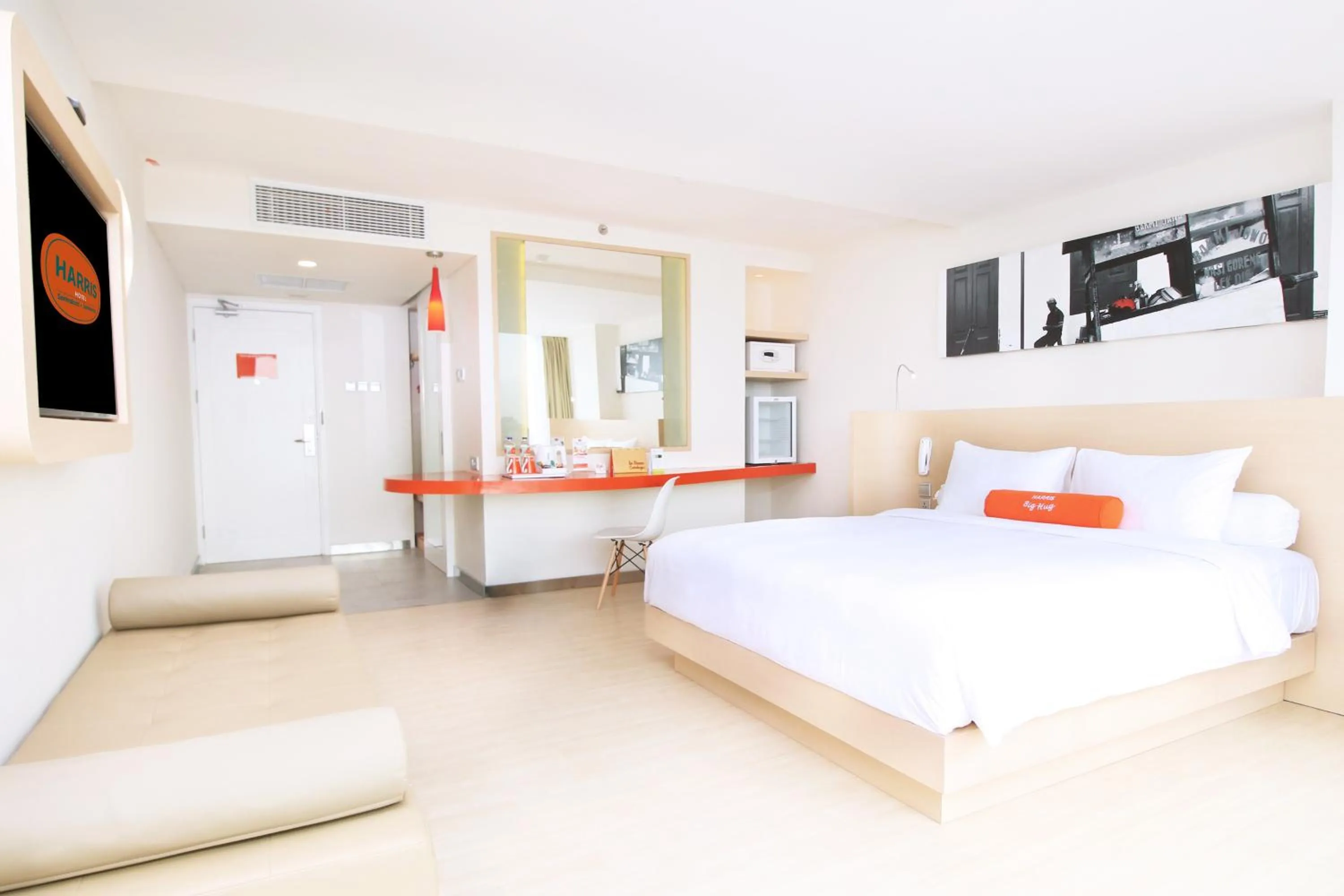 Bed in HARRIS Hotel Sentraland