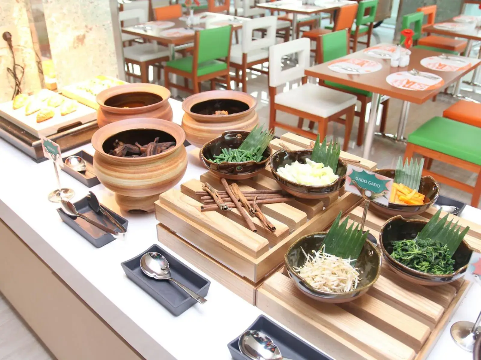 Restaurant/places to eat in HARRIS Hotel Sentraland Restaurant/places to eat in HARRIS Hotel Sentraland