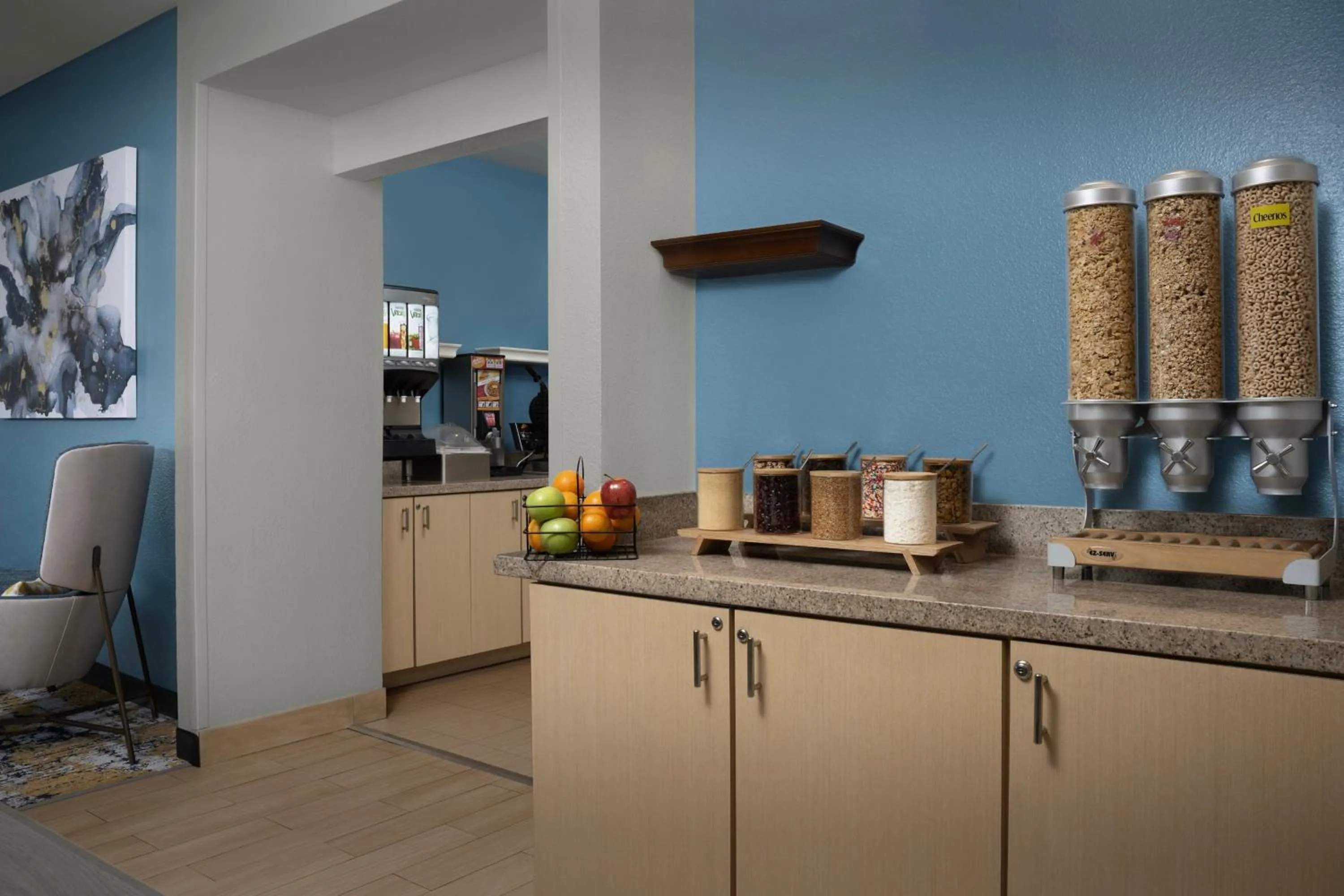 Breakfast in TownePlace Suites Dallas DeSoto