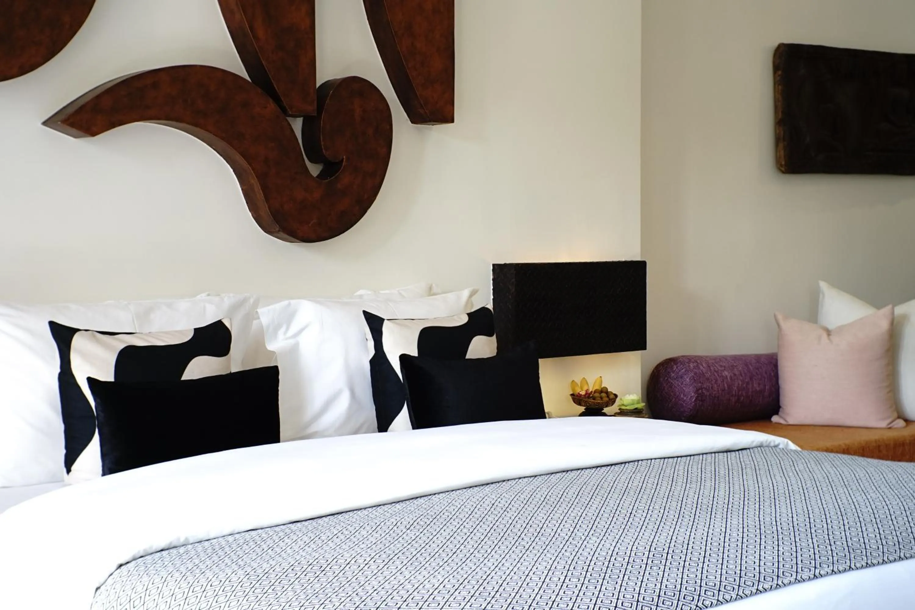 Bed in Golden Temple Villa