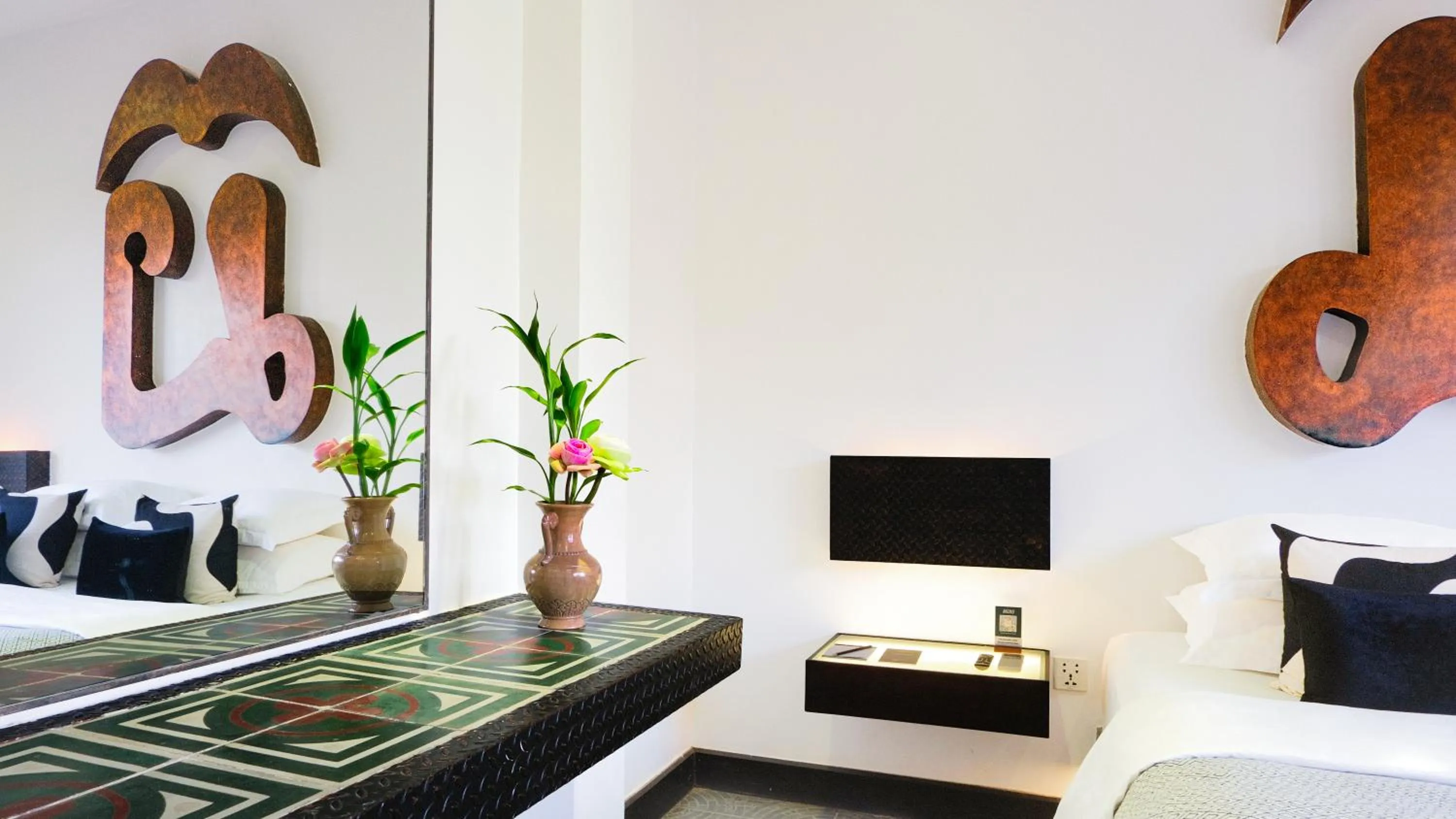 Bed in Golden Temple Villa