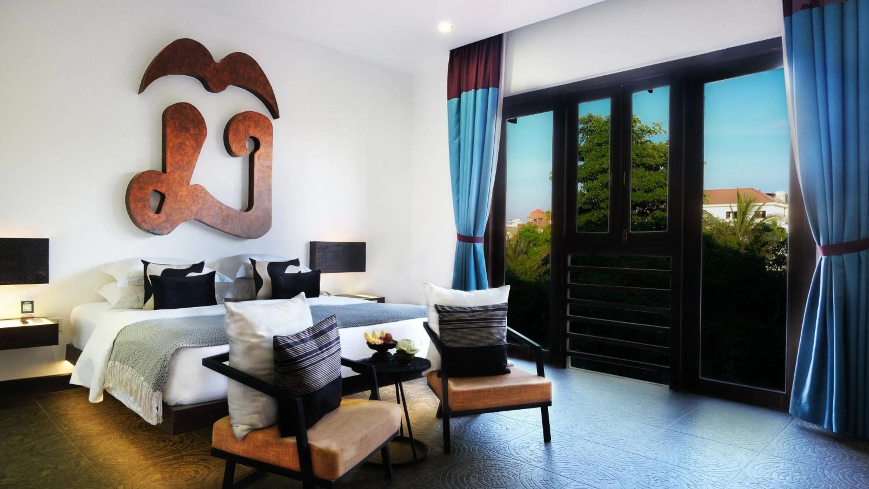 Bed in Golden Temple Villa