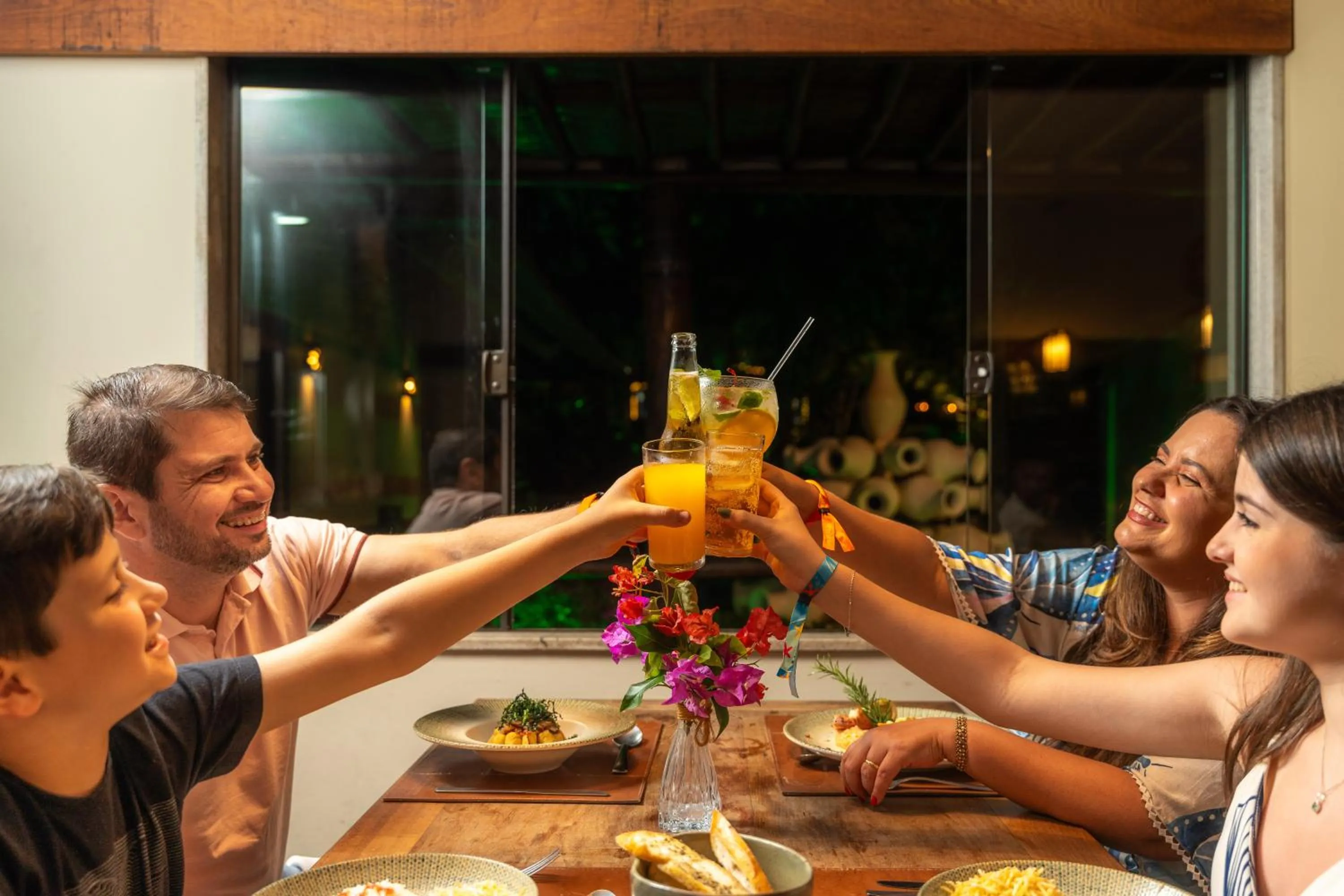 People in Cana Brava All Inclusive Resort