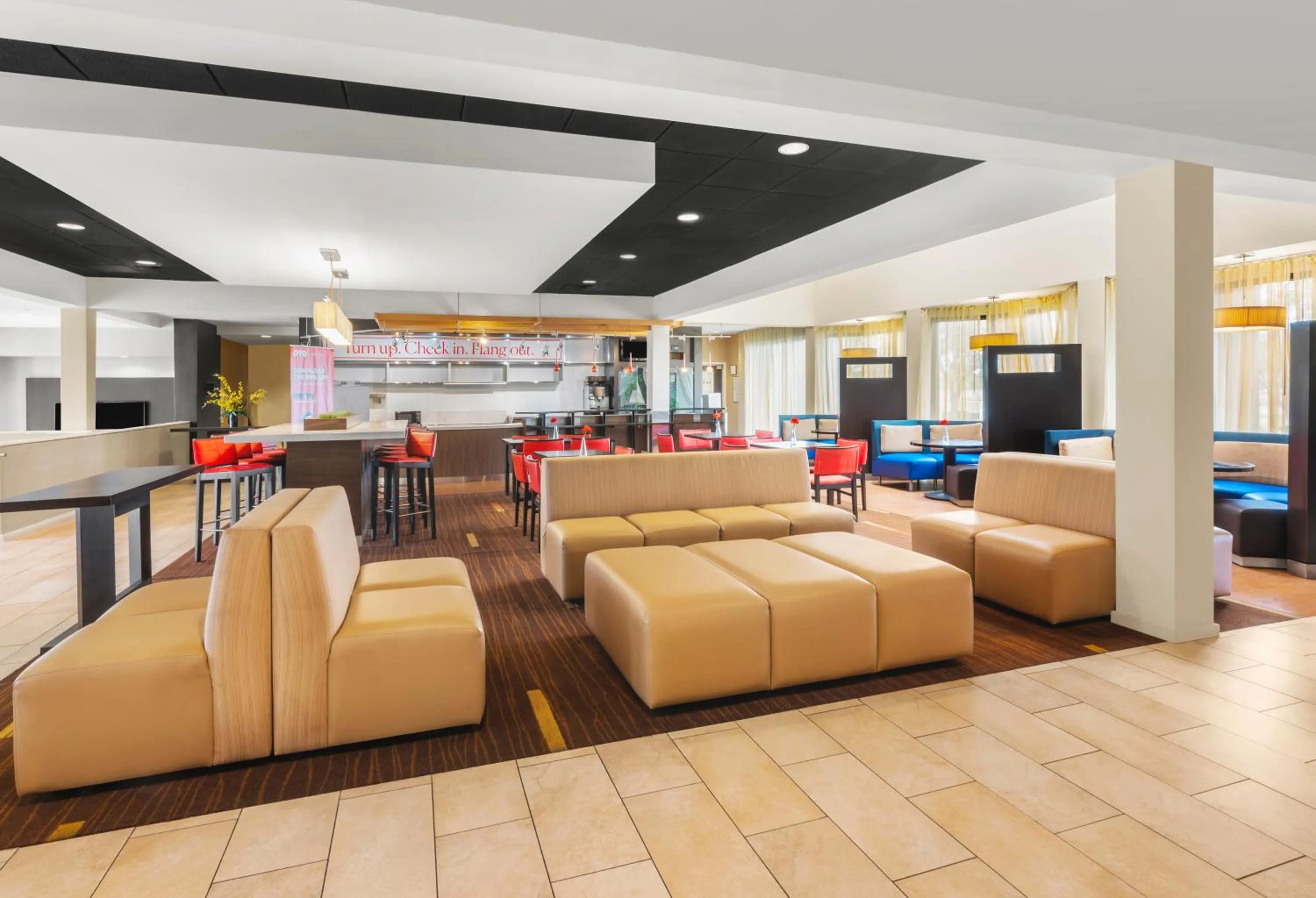 Lobby or reception in Super 8 by Wyndham Dallas Love Field Airport