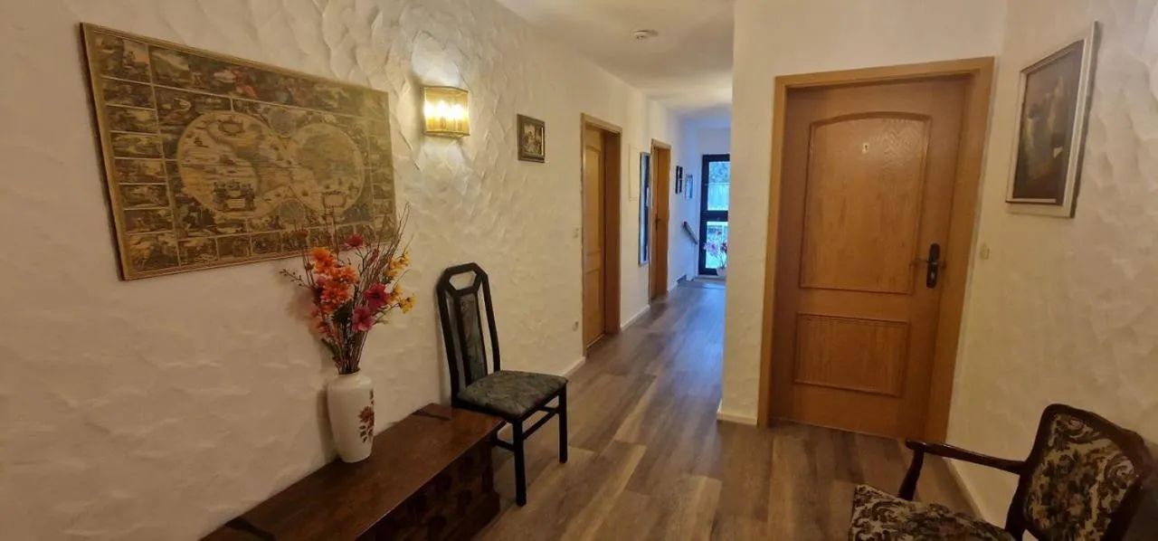 Property building in Frankenstube-Winkelhaid