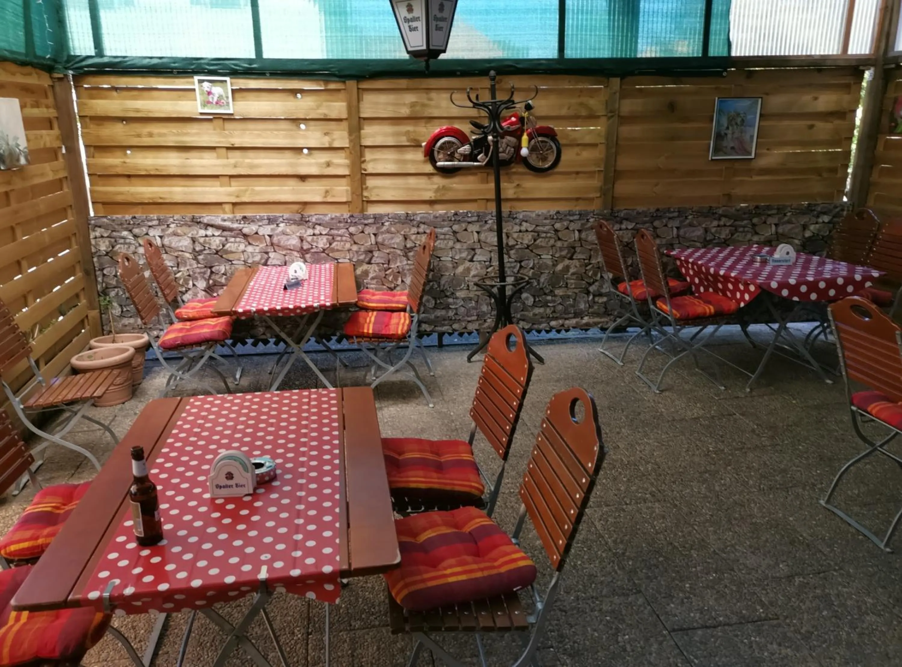 Restaurant/places to eat in Frankenstube-Winkelhaid