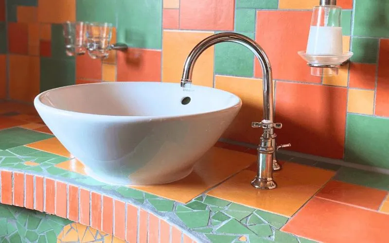 Bathroom in Backstage Hotel